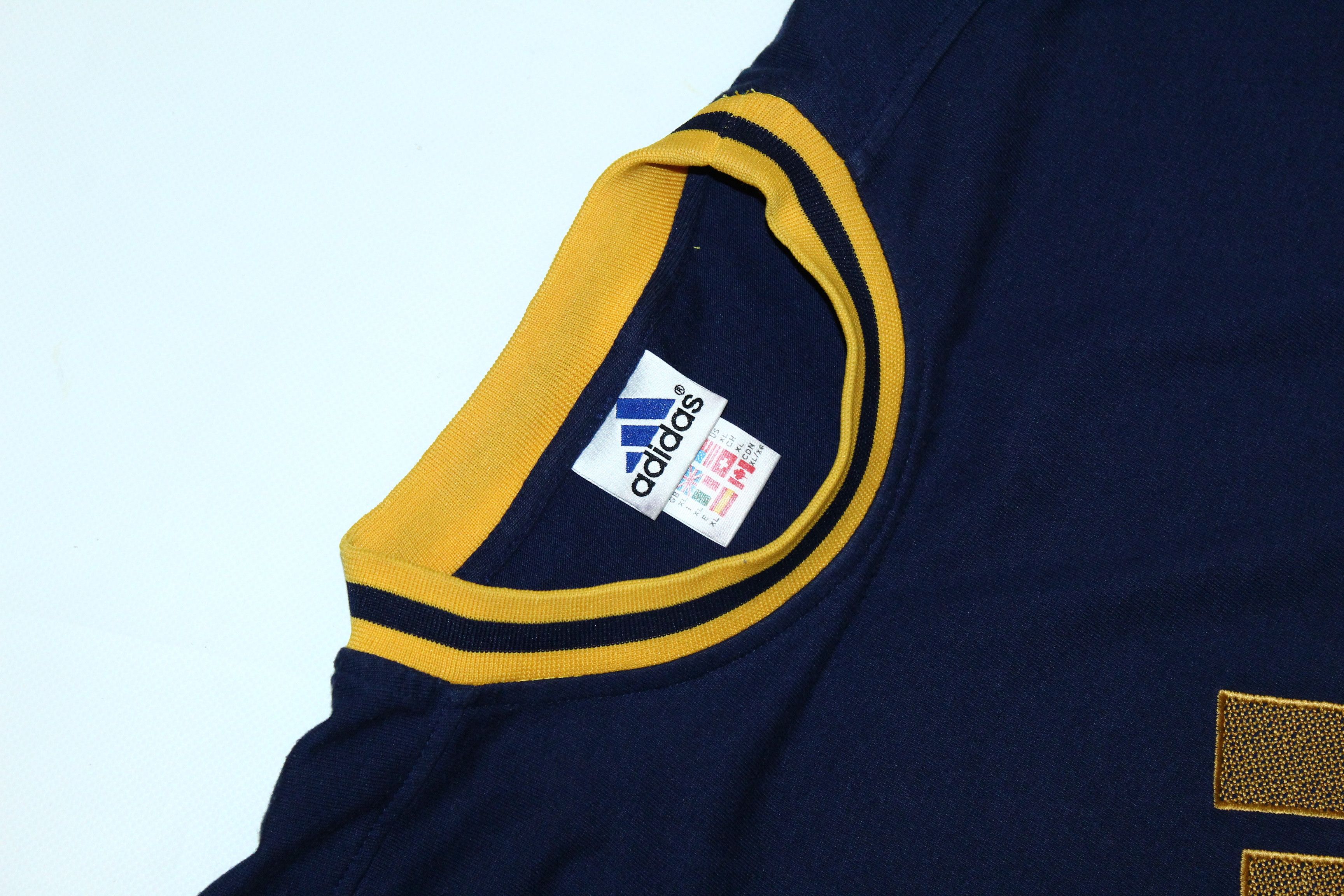Adidas 90s Adidas Basketball Big Logo Embroidery Baggy Sweatshirt Size US XL / EU 56 / 4 - 6 Thumbnail