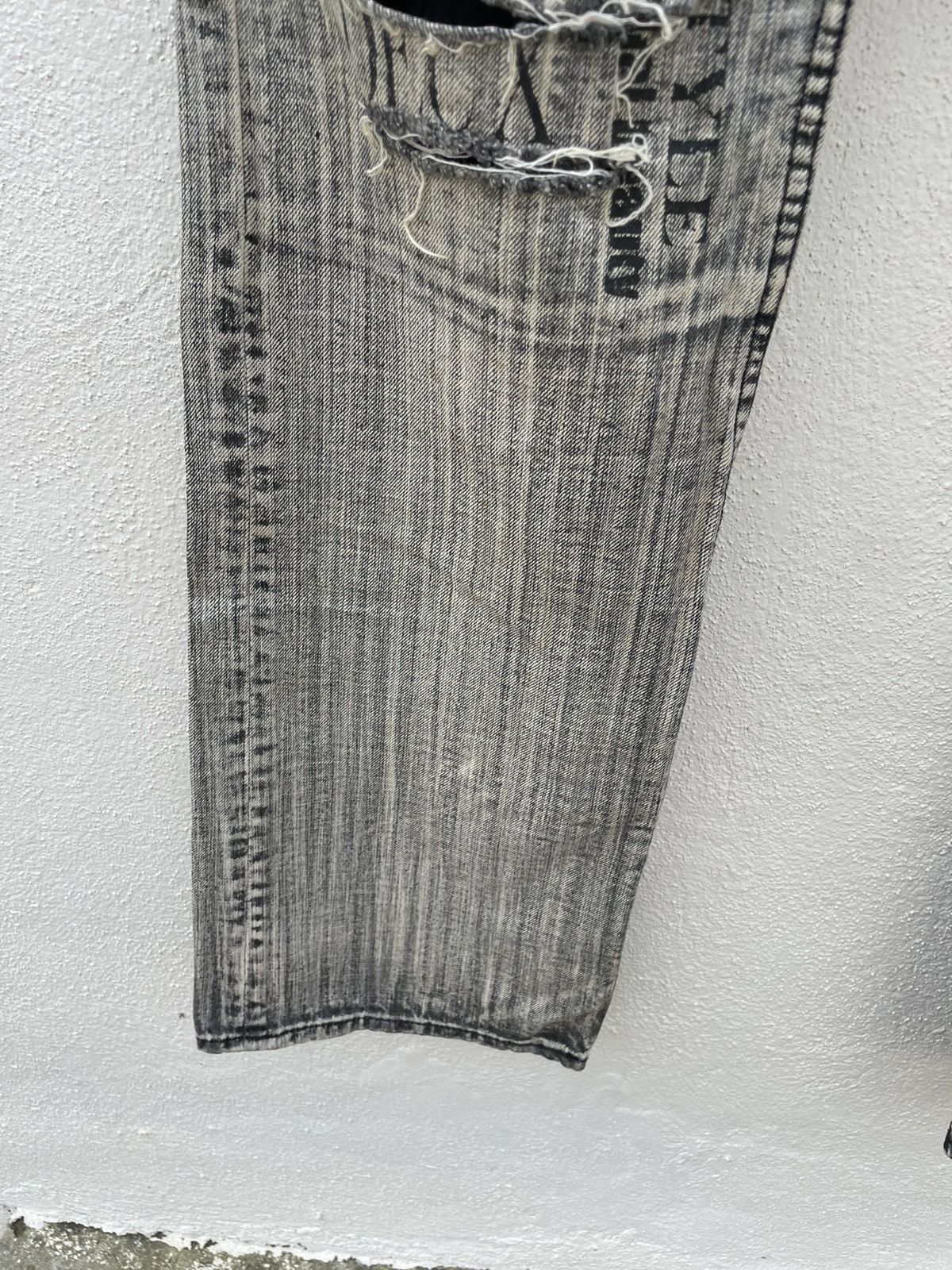 Japanese Brand Japanese Brand Distressed rips design Jeans Size US 36 / EU 52 - 6 Thumbnail