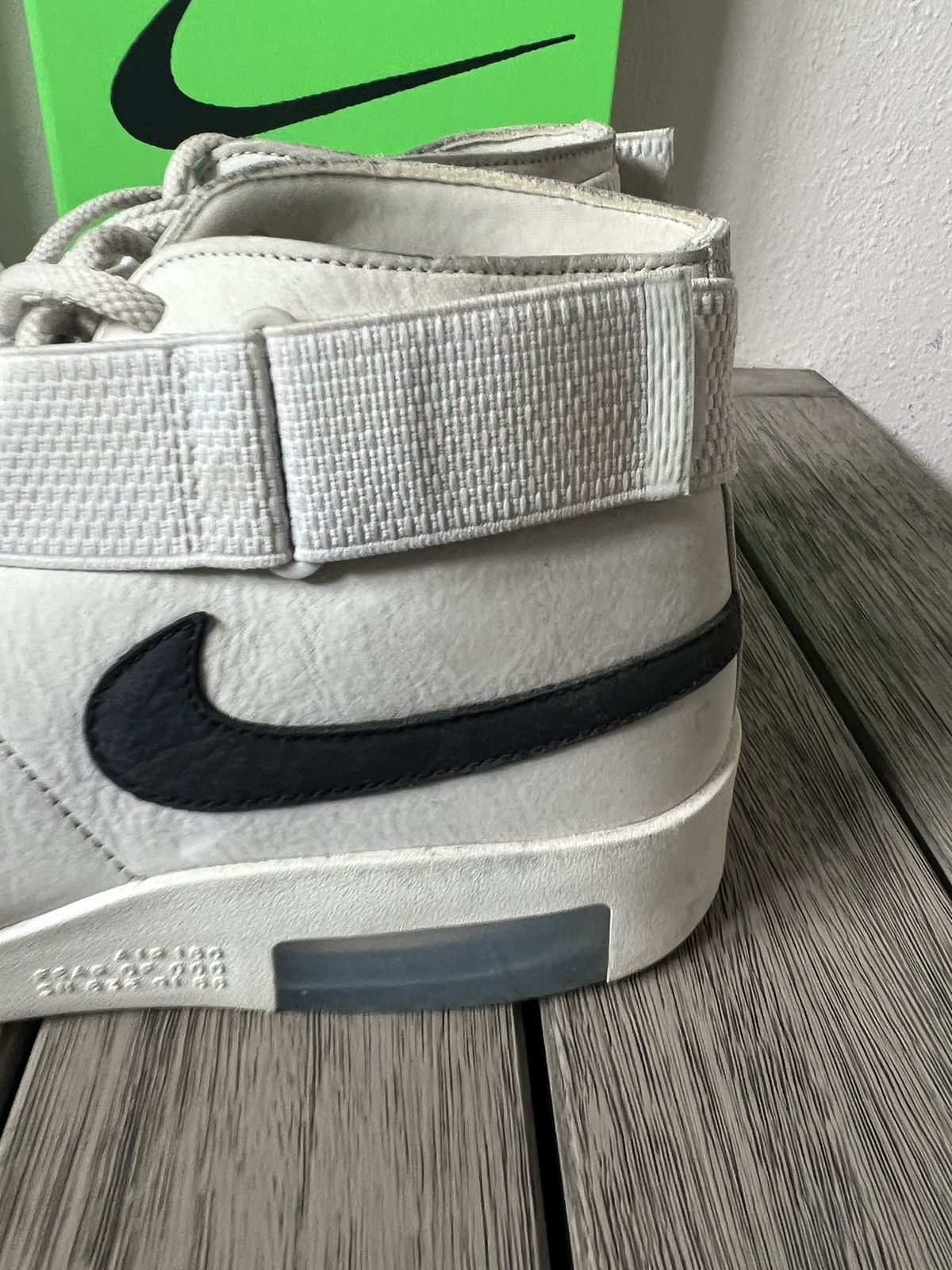 Fear of God × Nike Fear of God Nike Air Raid Light Bone Size US 13 / EU 46 - 4 Thumbnail
