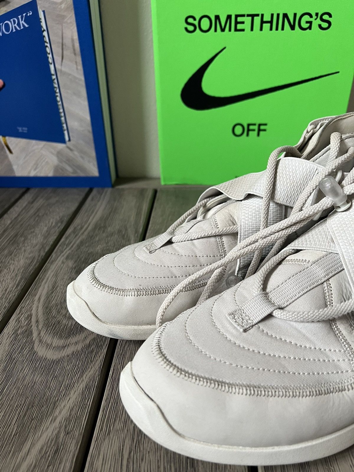 Fear of God × Nike Fear of God Nike Air Raid Light Bone Size US 13 / EU 46 - 2 Thumbnail