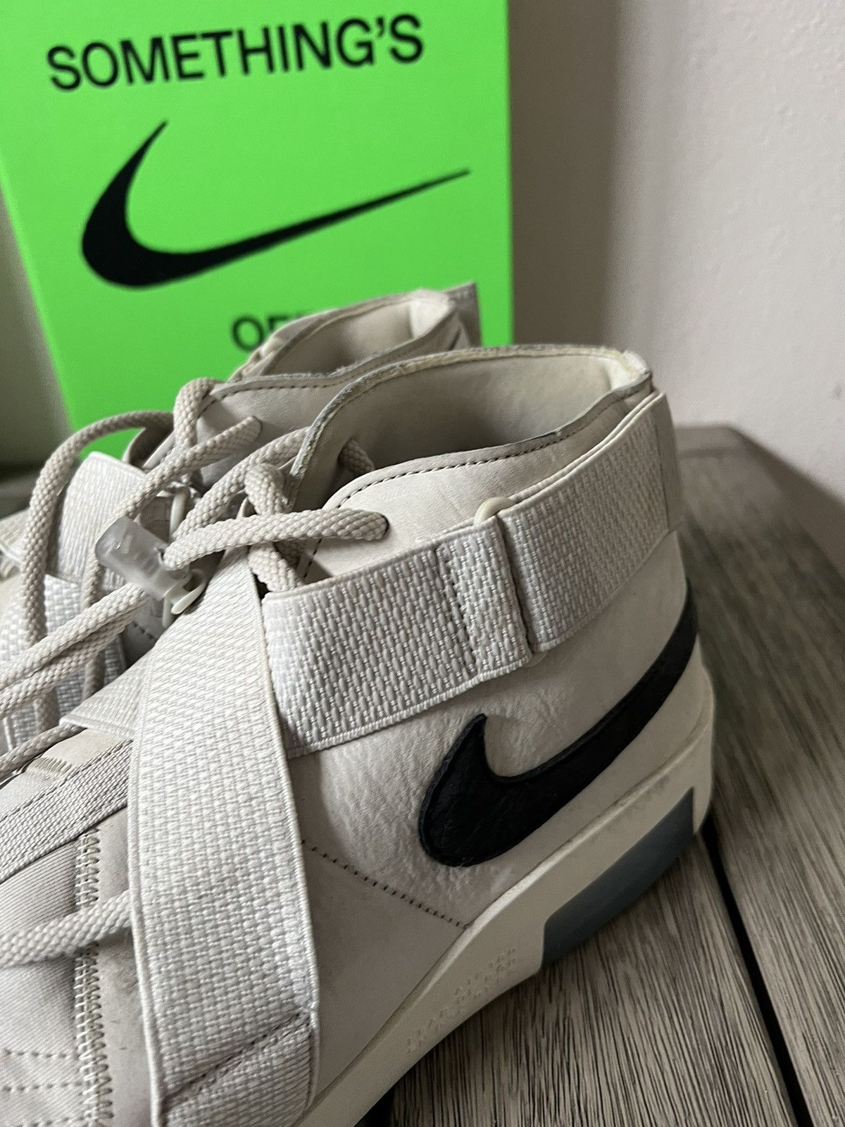 Fear of God × Nike Fear of God Nike Air Raid Light Bone Size US 13 / EU 46 - 3 Thumbnail