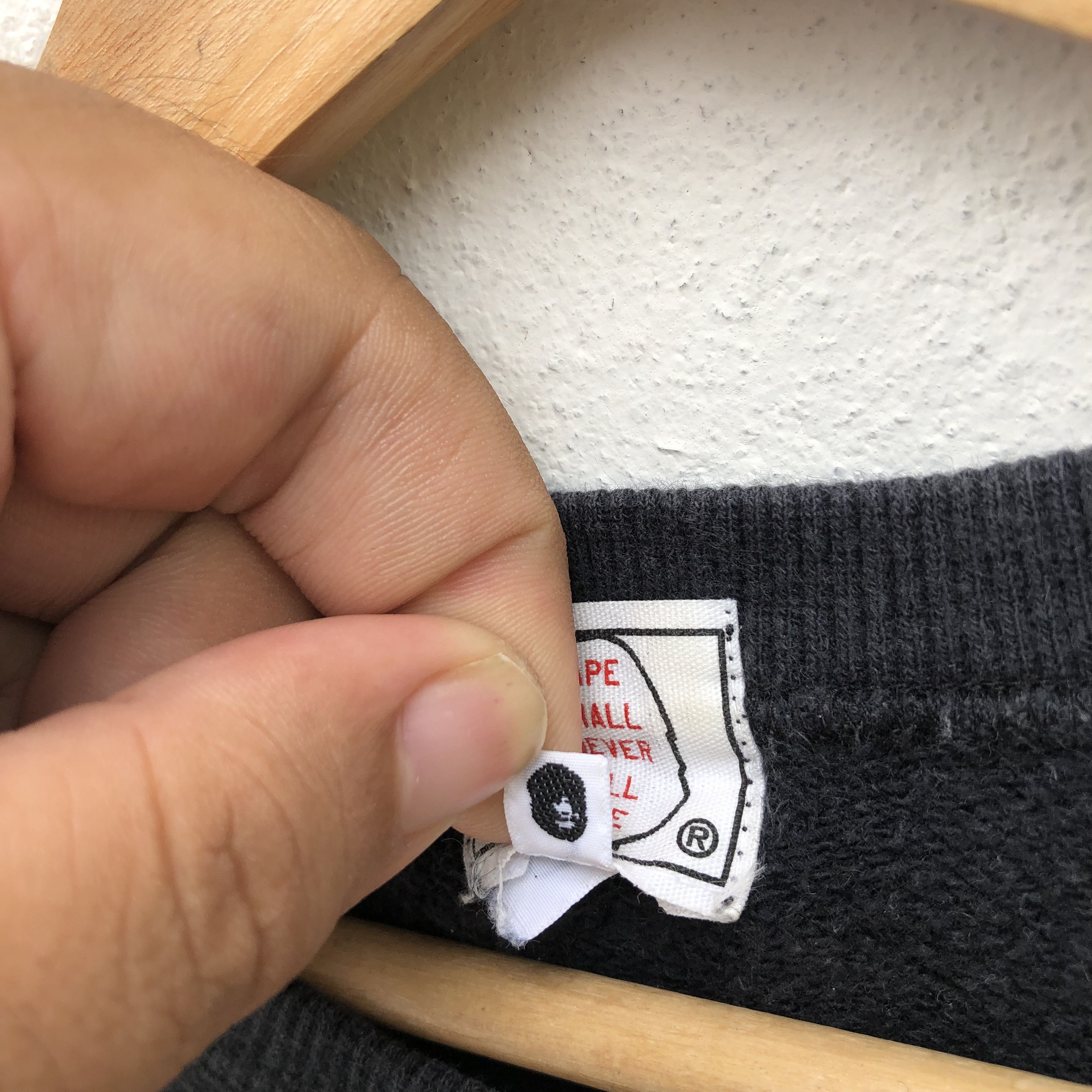 Bape BAPE APPLIQUE S/S CREWNECK Size US S / EU 44-46 / 1 - 9 Thumbnail