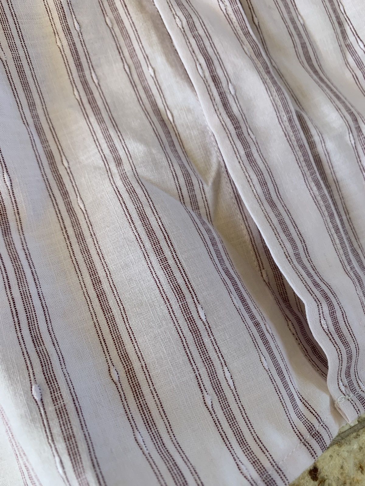 Brunello Cucinelli Button Up in Light Wine With Embroidered Stitch Detail Size US XXL / EU 58 / 5 - 2 Thumbnail