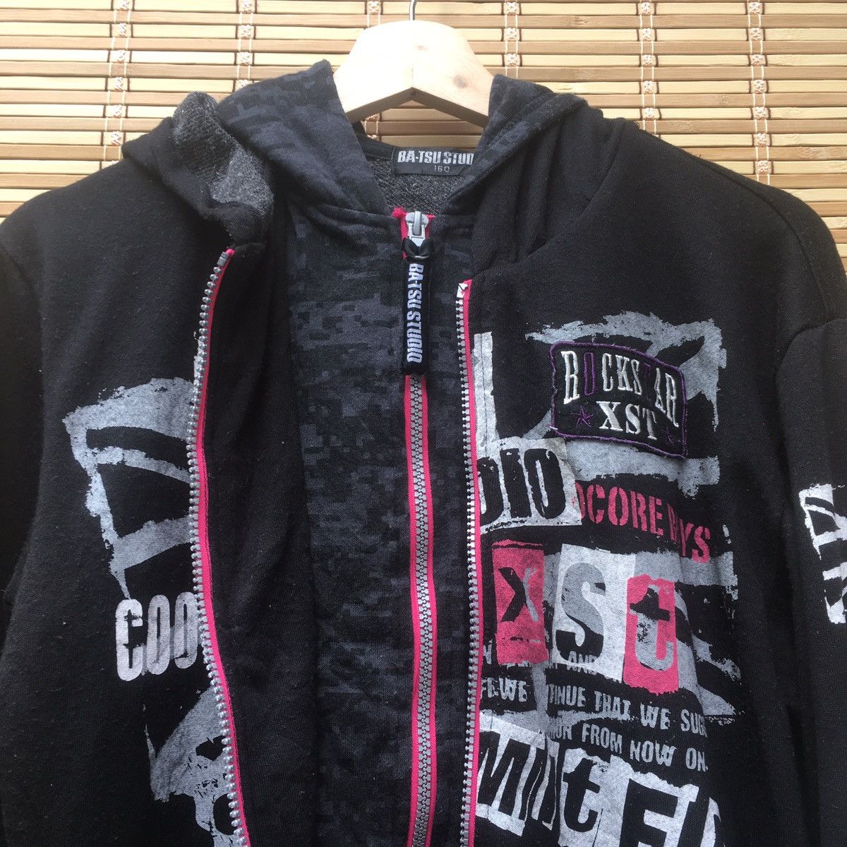 Anime × Japanese Brand Japanese Brand BA-TSU STUDIO Hoodie Size US S / EU 44-46 / 1 - 11 Thumbnail