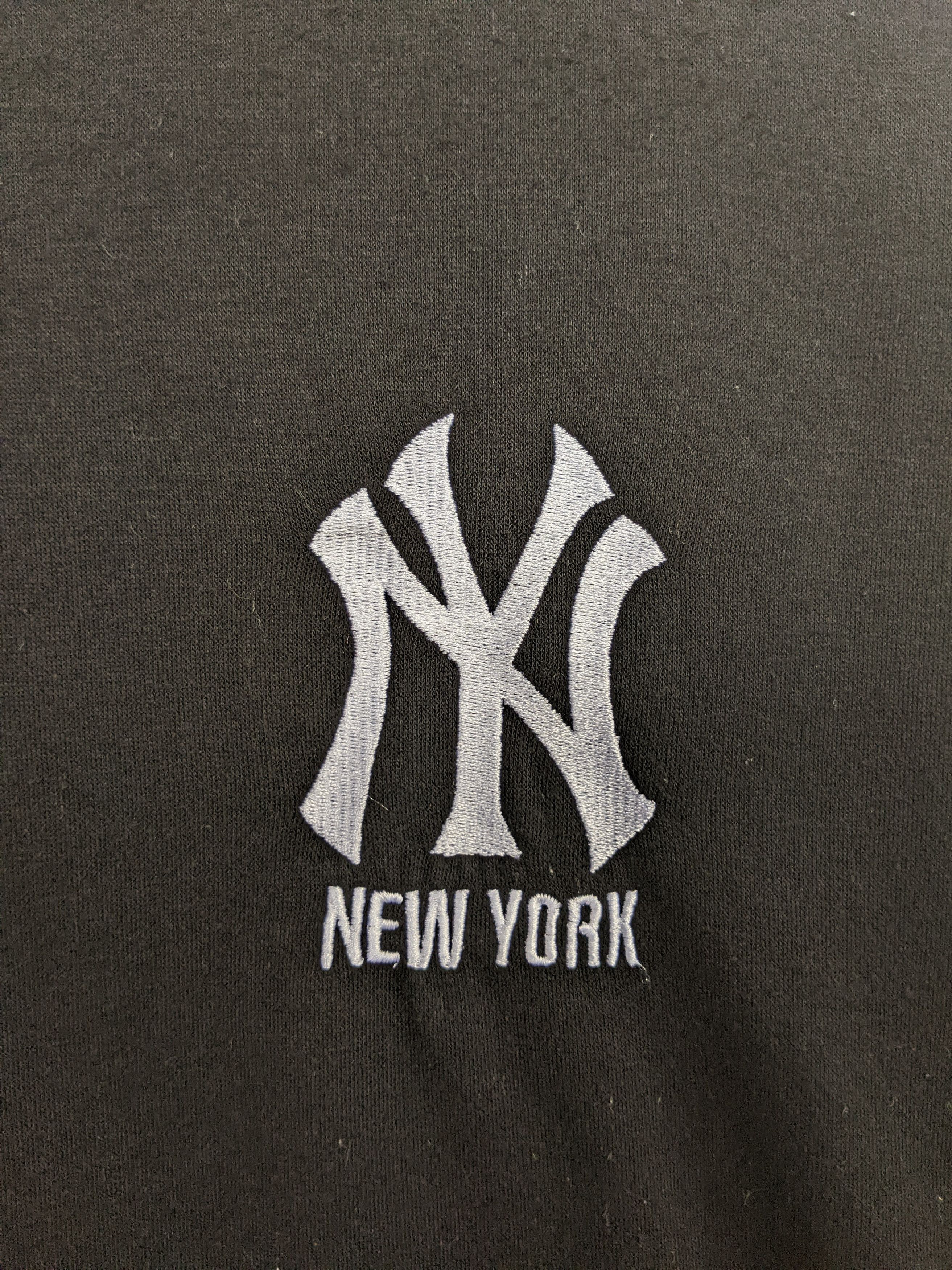 MLB Vintage New York Yankees Embroidery Logo Sweatshirt Size US XL / EU 56 / 4 - 3 Thumbnail