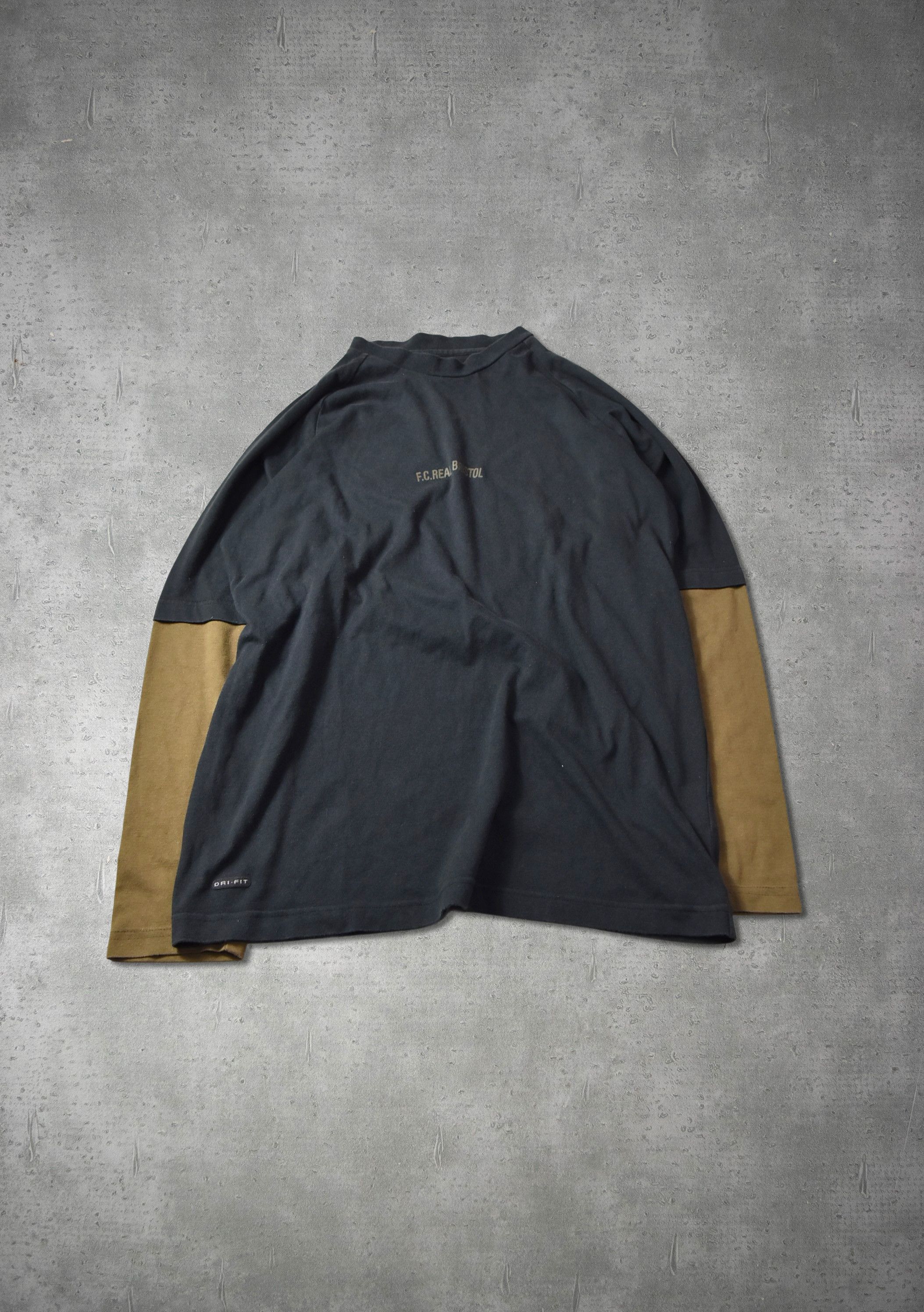 Sophnet. layered design logo shirt 28765 - 838 50 Size US S / EU 44-46 / 1 - 1 Thumbnail