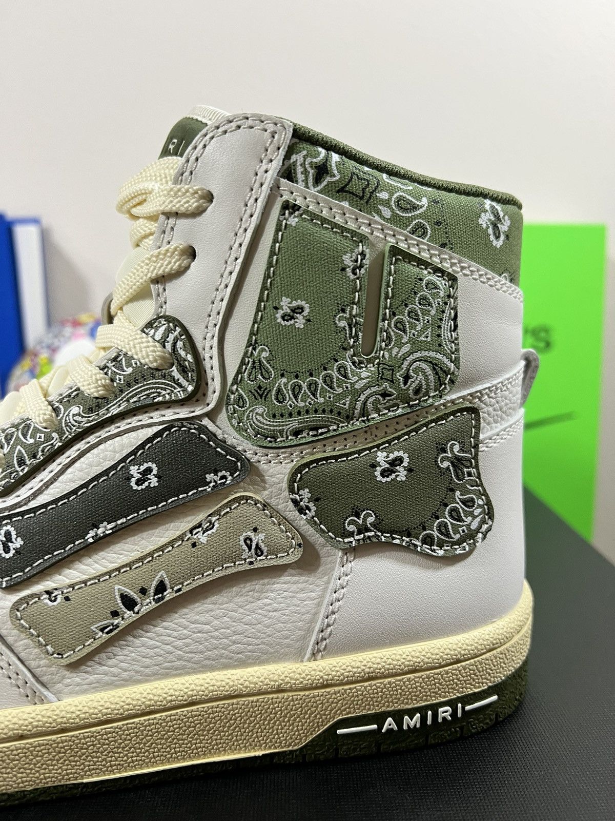 Amiri Skel High Bandana Paisley Green