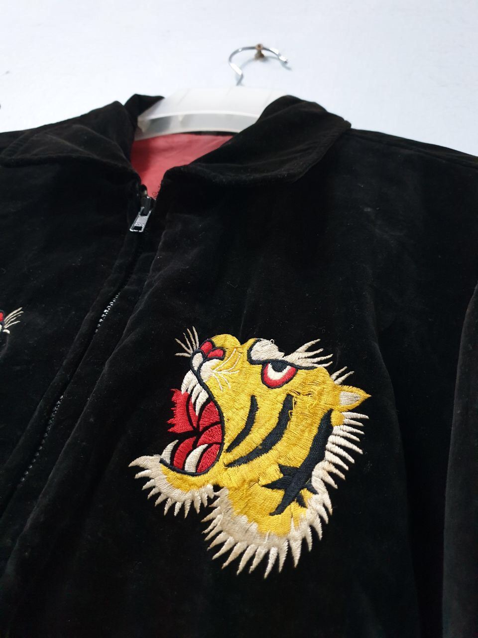 Japanese Brand × Vintage URGENT SALE‼️Vintage Embroidery Tiger Sukajan Jacket Size US L / EU 52-54 / 3 - 5 Thumbnail