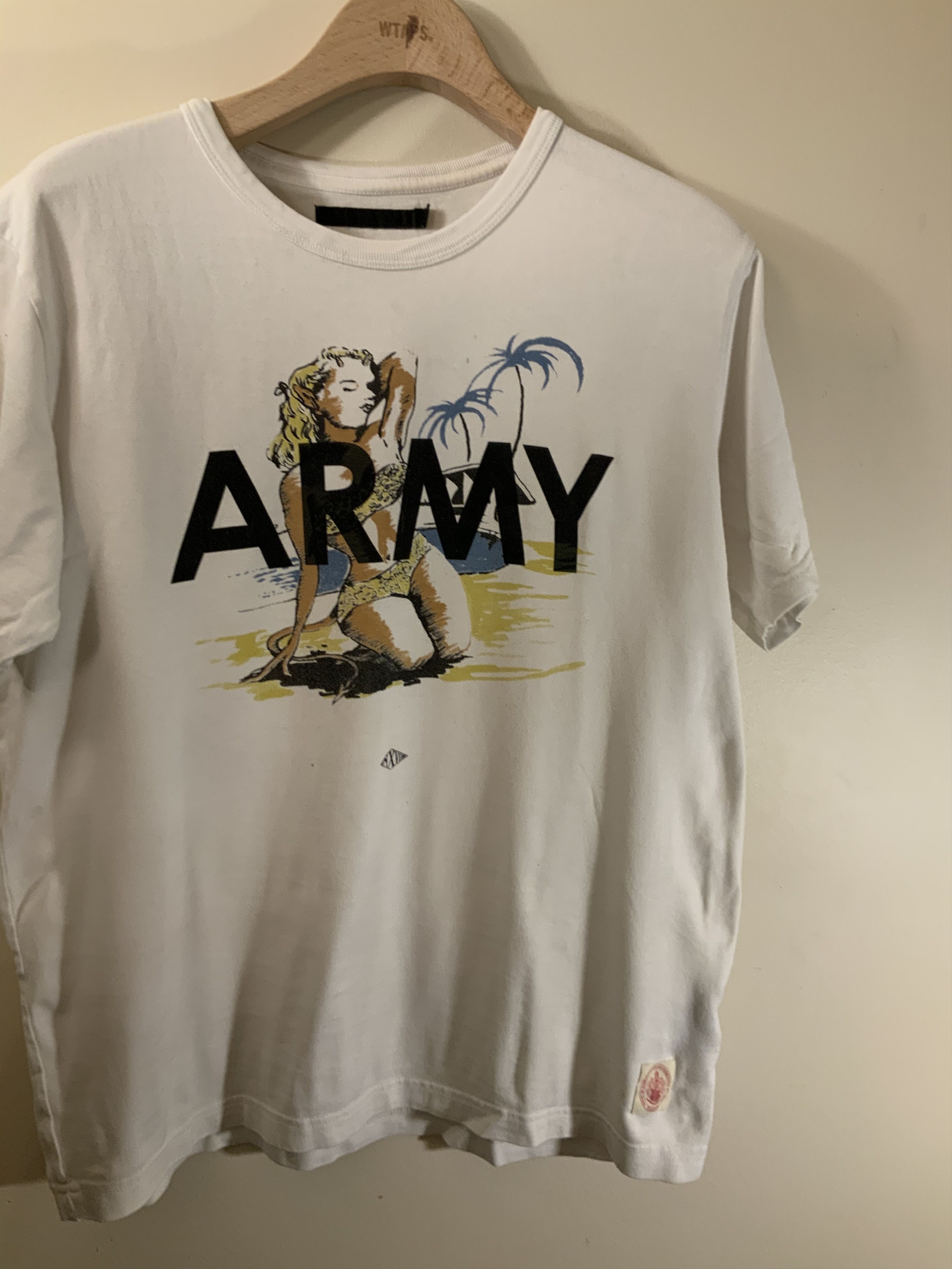 NEXUSVII Demon Beach Palm Tee - Nexus vii Size US M / EU 48-50 / 2 - 1 Thumbnail