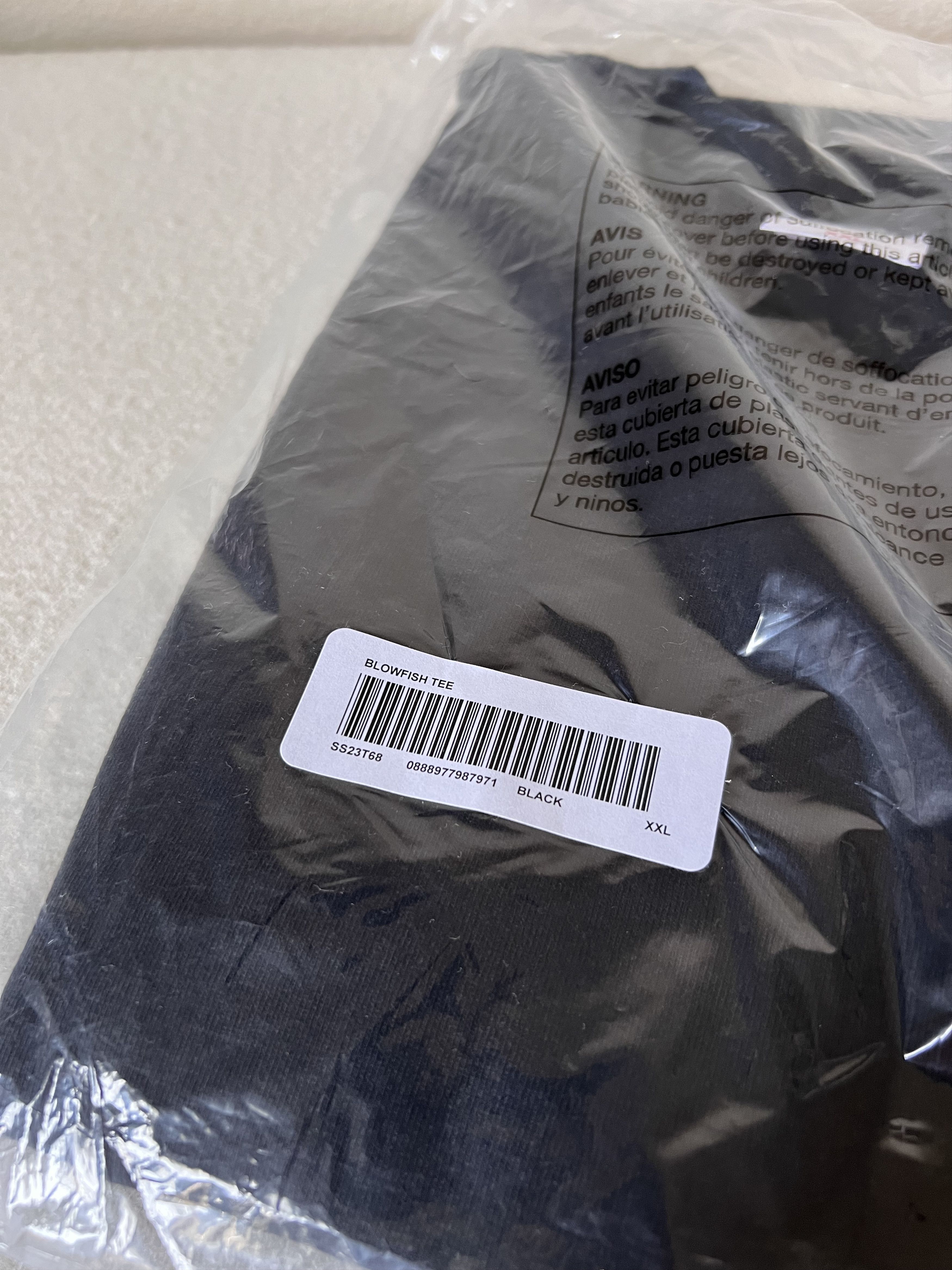 Supreme Supreme Weirdo Dave Blowfish Tee in Black Size US XXL / EU 58 / 5 - 3 Thumbnail