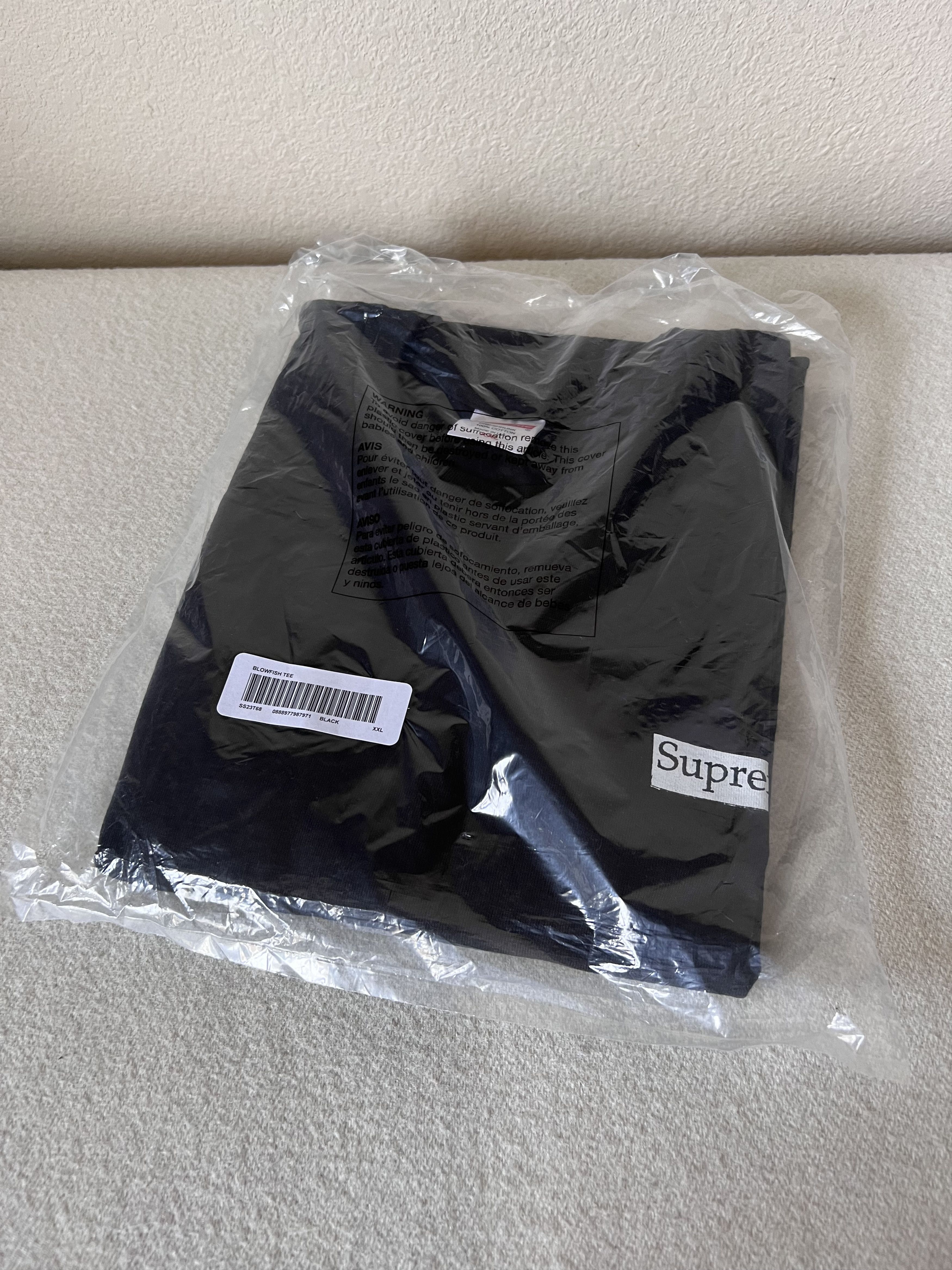 Supreme Supreme Weirdo Dave Blowfish Tee in Black Size US XXL / EU 58 / 5 - 2 Thumbnail