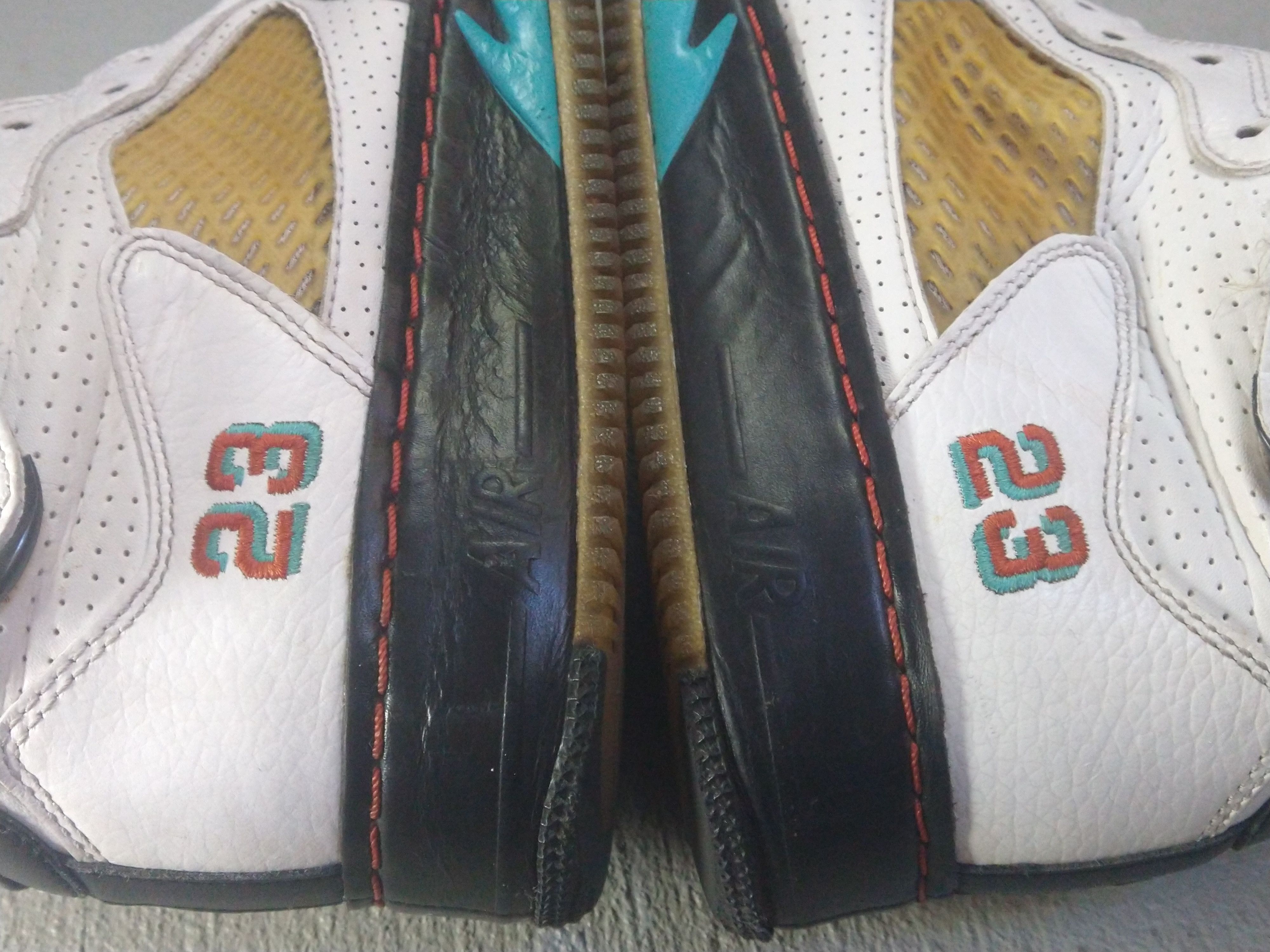 Jordan Brand × Nike Nike Air Jordan Fusion 5 Miami Dolphins Size 10 407334-101 Size US 10 / EU 43 - 14 Thumbnail