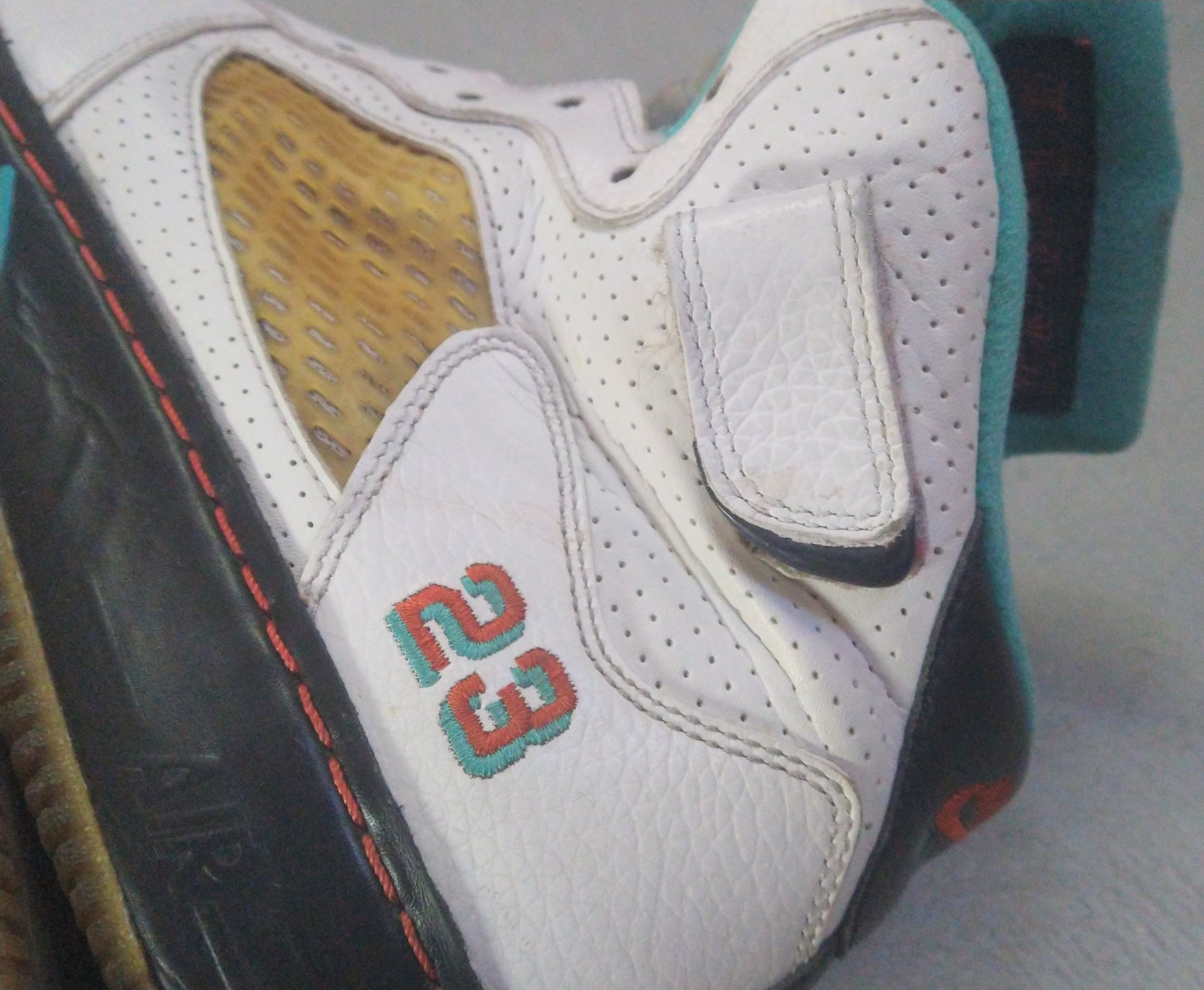 Jordan Brand × Nike Nike Air Jordan Fusion 5 Miami Dolphins Size 10 407334-101 Size US 10 / EU 43 - 18 Thumbnail