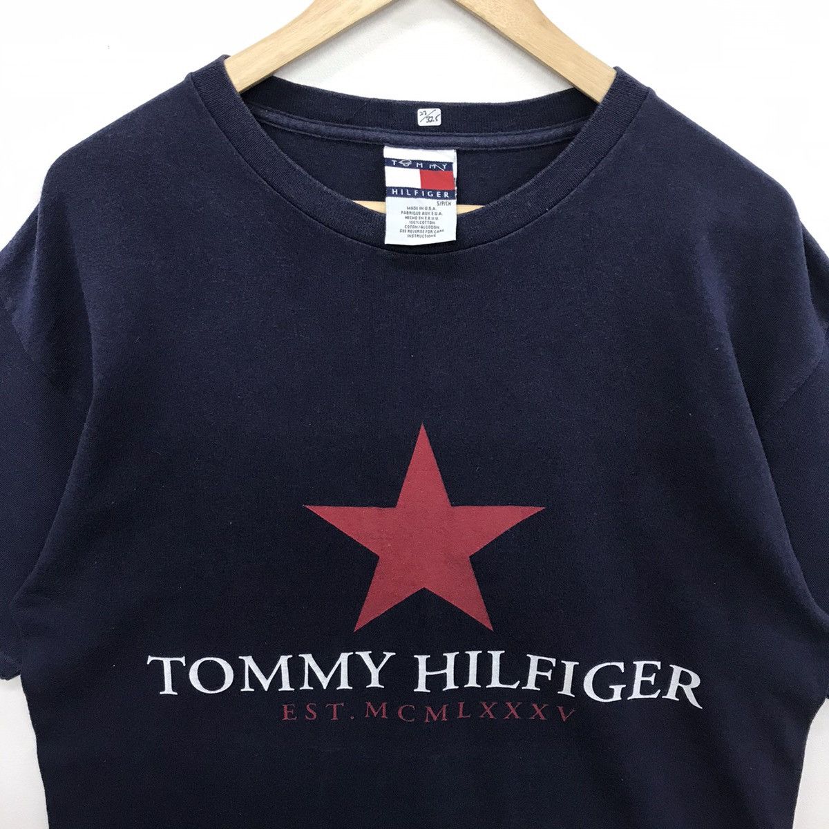 Tommy Hilfiger × Vintage *Rare!! Vintage Tommy Hilfiger Big Graphic Tee Size US XL / EU 56 / 4 - 7 Thumbnail