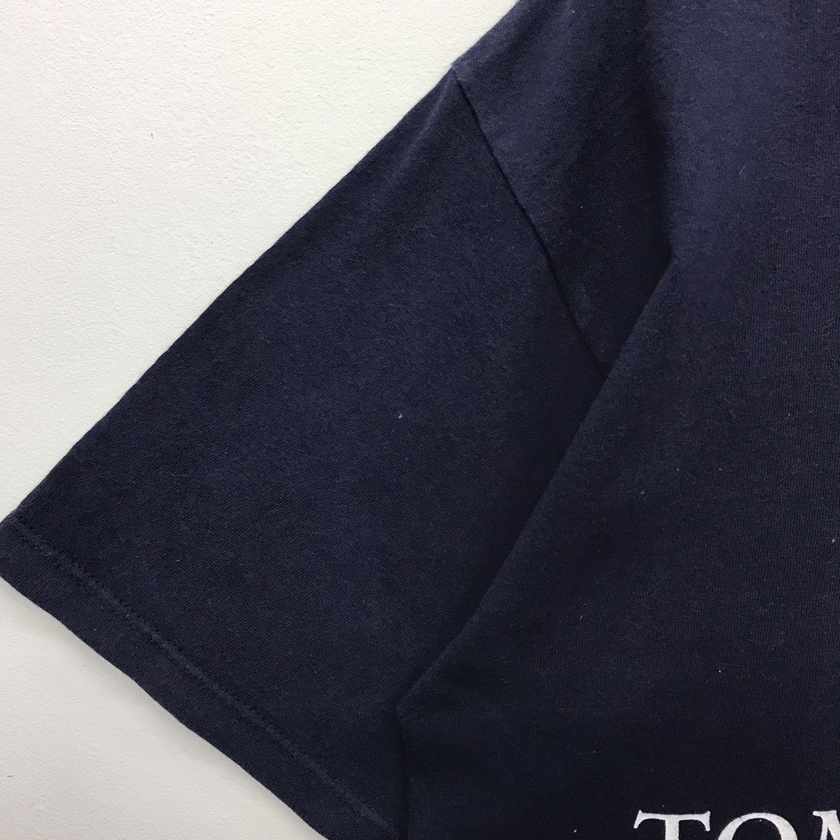 Tommy Hilfiger × Vintage *Rare!! Vintage Tommy Hilfiger Big Graphic Tee Size US XL / EU 56 / 4 - 5 Thumbnail
