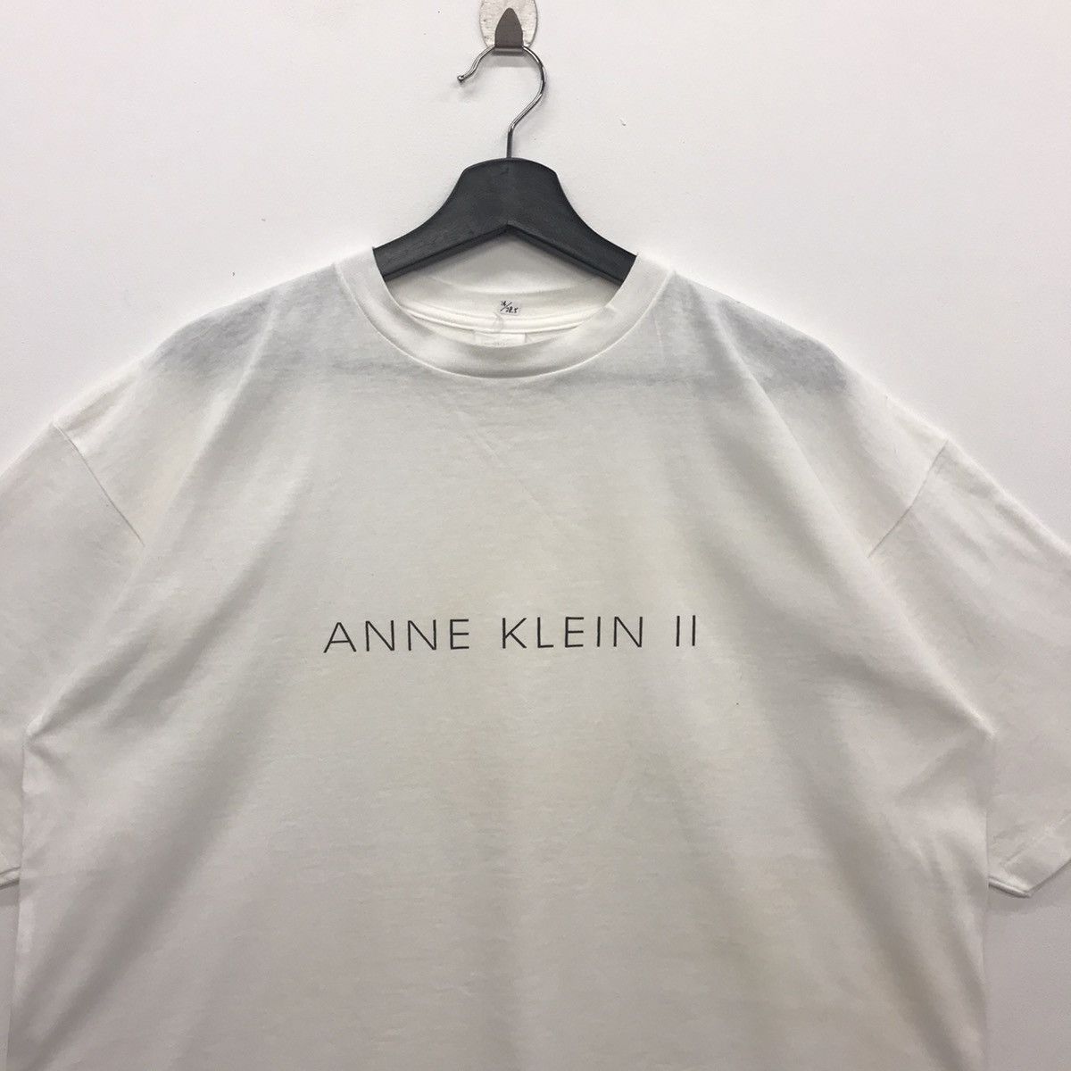 Designer × Vintage *Rare!! Vintage Anne Klein Designer Spellout Tee Size US XL / EU 56 / 4 - 2 Thumbnail