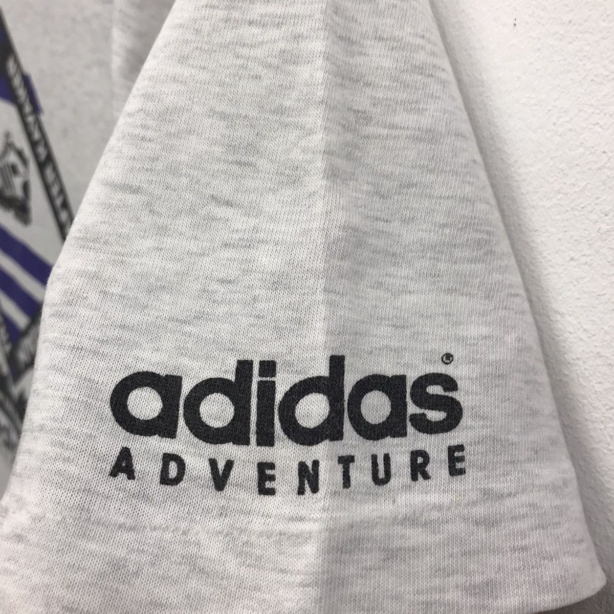 Adidas × Vintage *Rare!! Vintage Adidas Advanture Graphic Tee Size US L / EU 52-54 / 3 - 9 Thumbnail