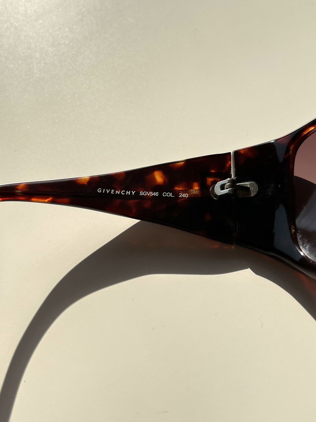 Givenchy ★0% TAX★ Y2K GIVENCHY OVERSIZED MASK SUNGLASSES Size ONE SIZE - 5 Thumbnail