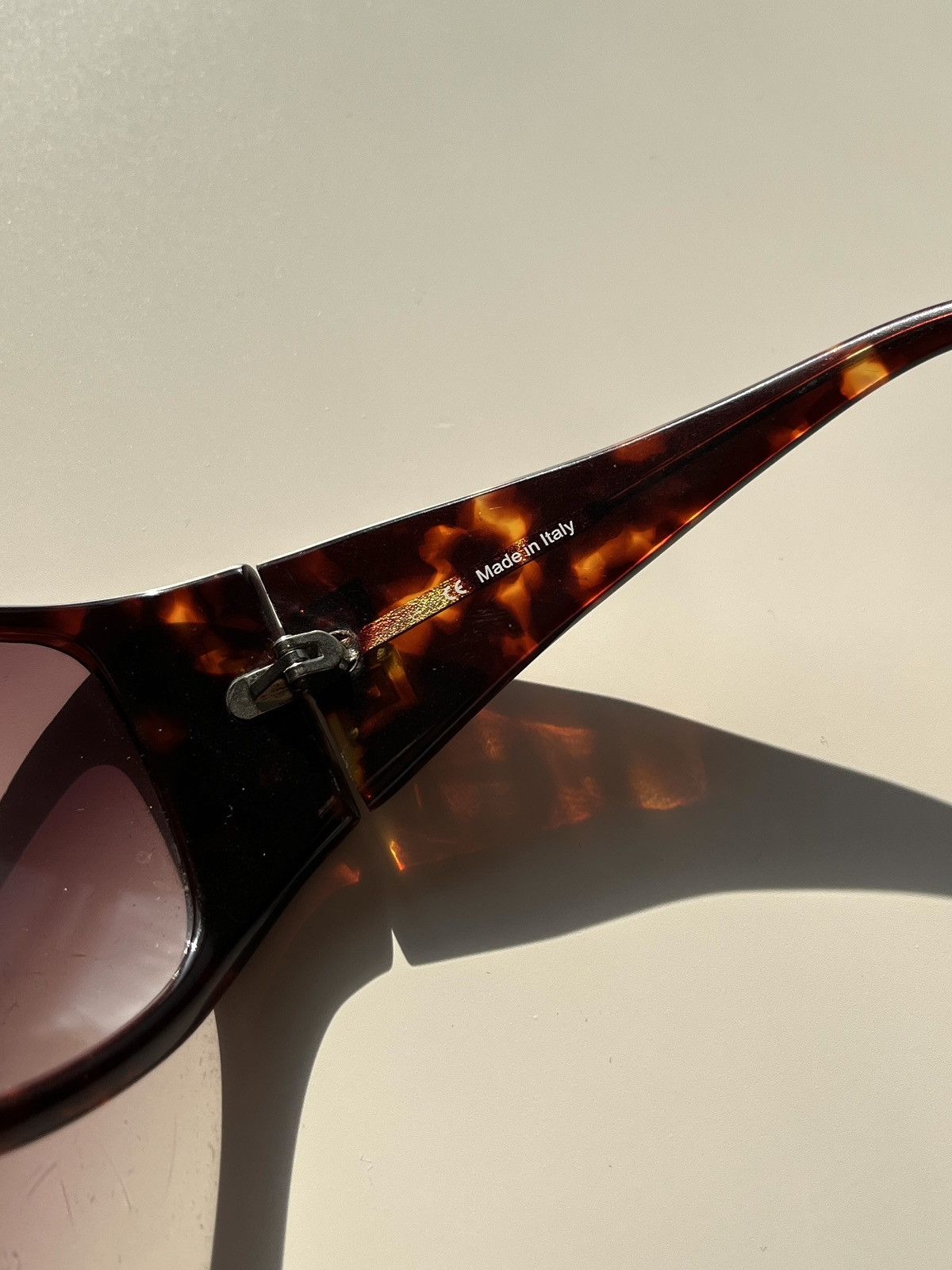Givenchy ★0% TAX★ Y2K GIVENCHY OVERSIZED MASK SUNGLASSES Size ONE SIZE - 6 Thumbnail