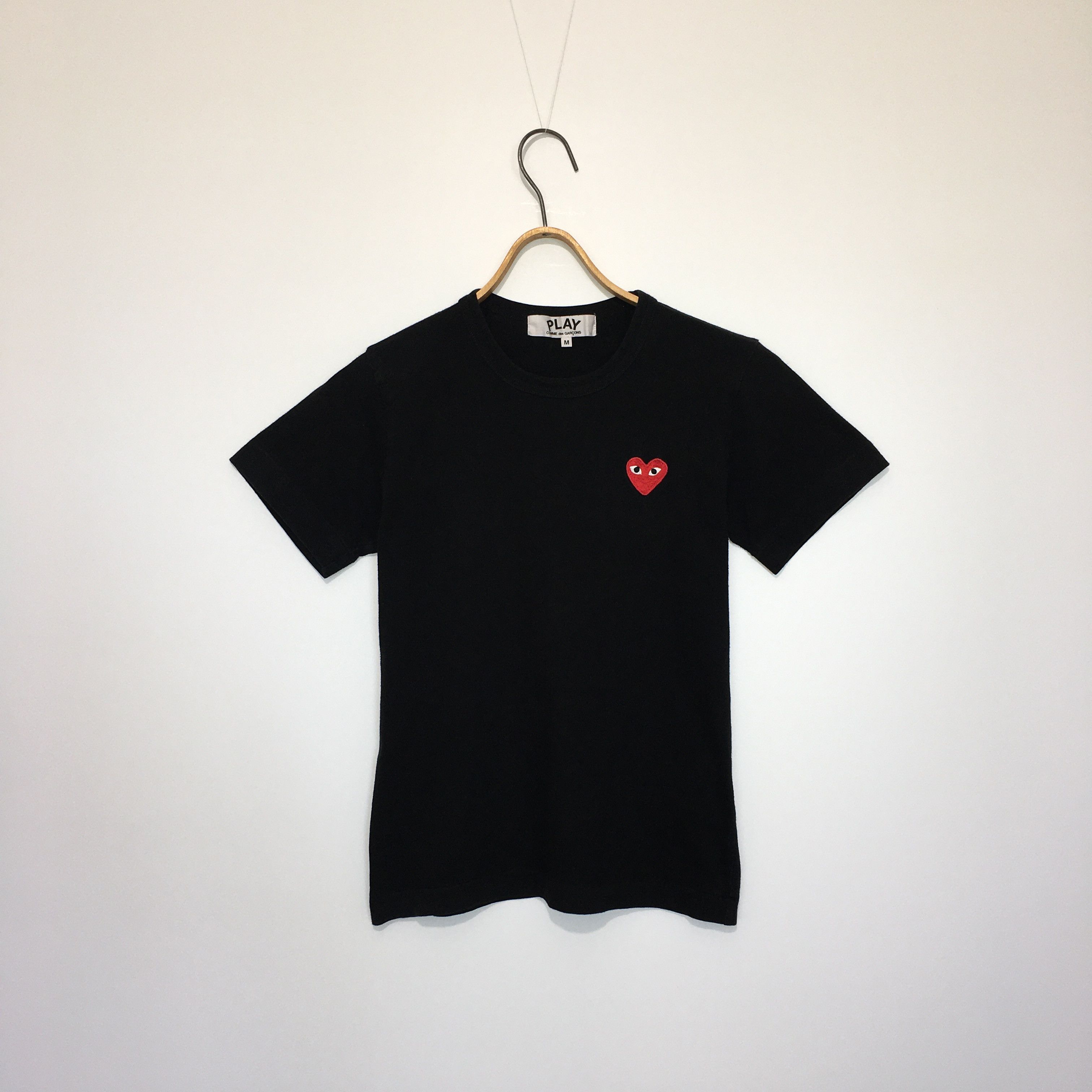 Comme des Garcons PLAY Comme Des Garcons CDG PLAY Womens Black T-Shirt Size S Size S / US 4 / IT 40 - 1 Thumbnail