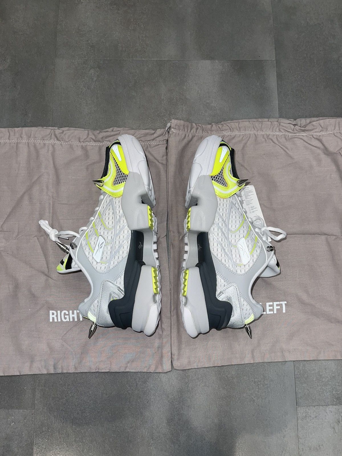 Vetements !DS! SS19 Vetements Spike Runner 400 Low-Top Sneakers Size US 8.5 / EU 41-42 - 9 Thumbnail