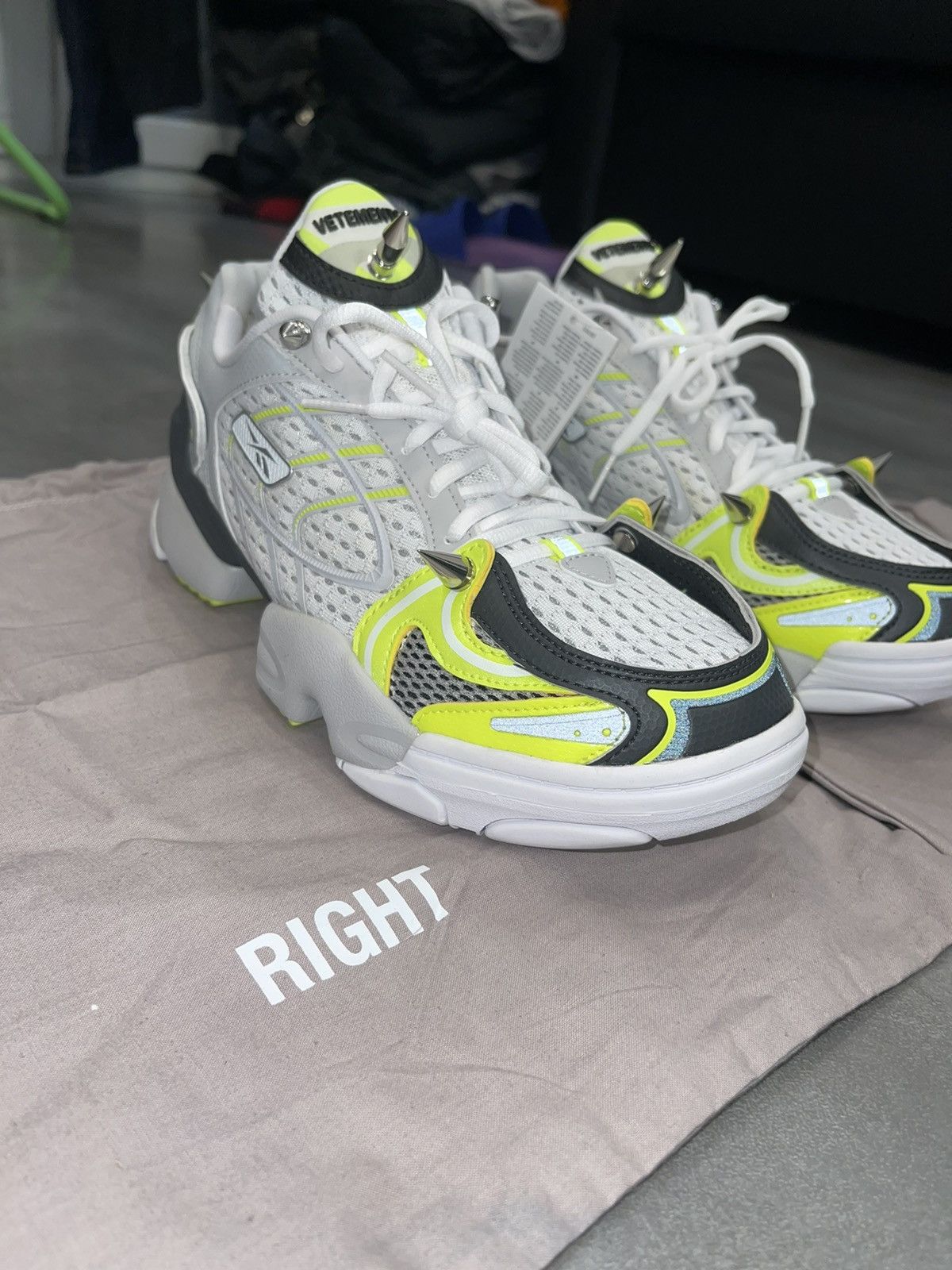 Vetements !DS! SS19 Vetements Spike Runner 400 Low-Top Sneakers Size US 8.5 / EU 41-42 - 5 Thumbnail