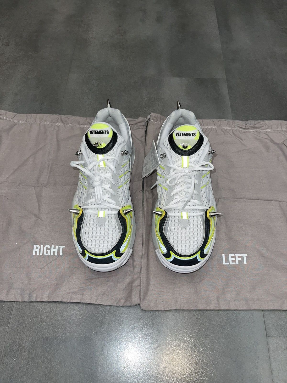 Vetements !DS! SS19 Vetements Spike Runner 400 Low-Top Sneakers Size US 8.5 / EU 41-42 - 3 Thumbnail