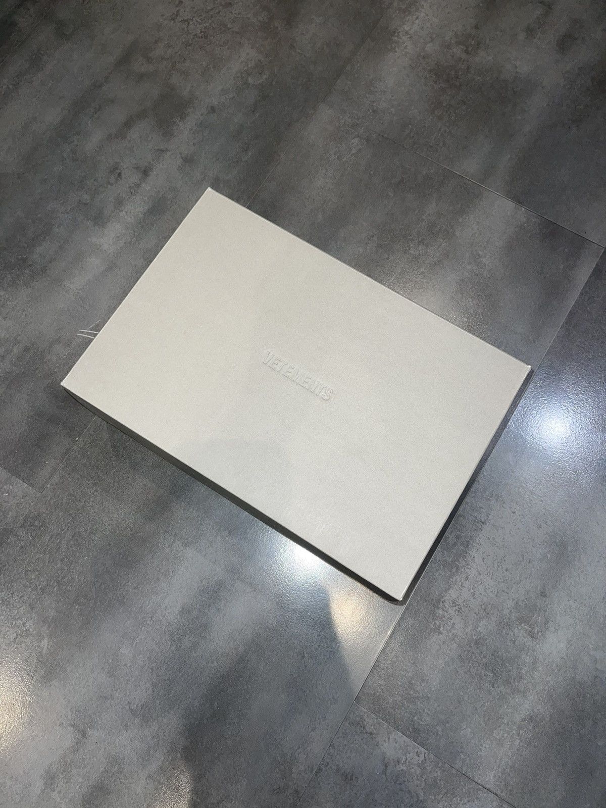 Vetements !DS! SS19 Vetements Spike Runner 400 Low-Top Sneakers Size US 8.5 / EU 41-42 - 20 Thumbnail