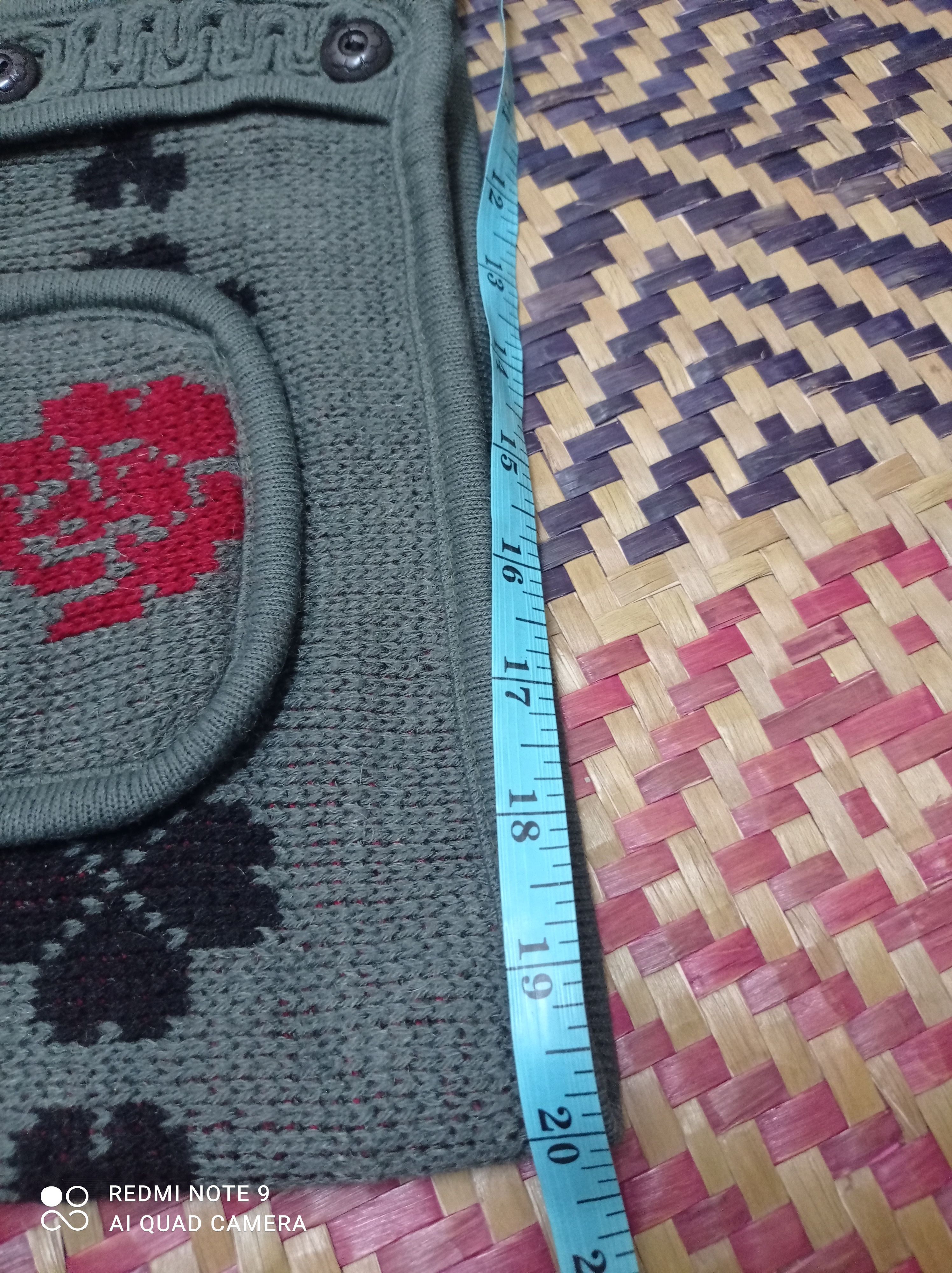 Japanese Brand × Other Vintage Japanese Brand knitted vest floral pattern Size US M / EU 48-50 / 2 - 14 Thumbnail