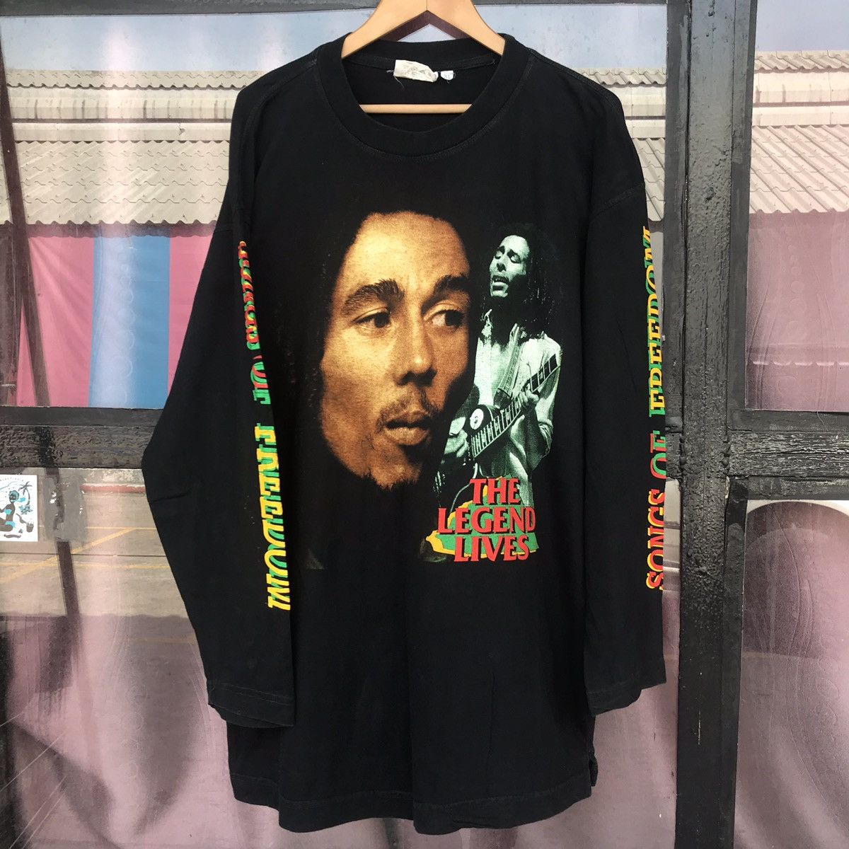 image of Vintage Bob Marley Song Of Freedom Bootleg Tee 90's in Black, Men's (Size XL)