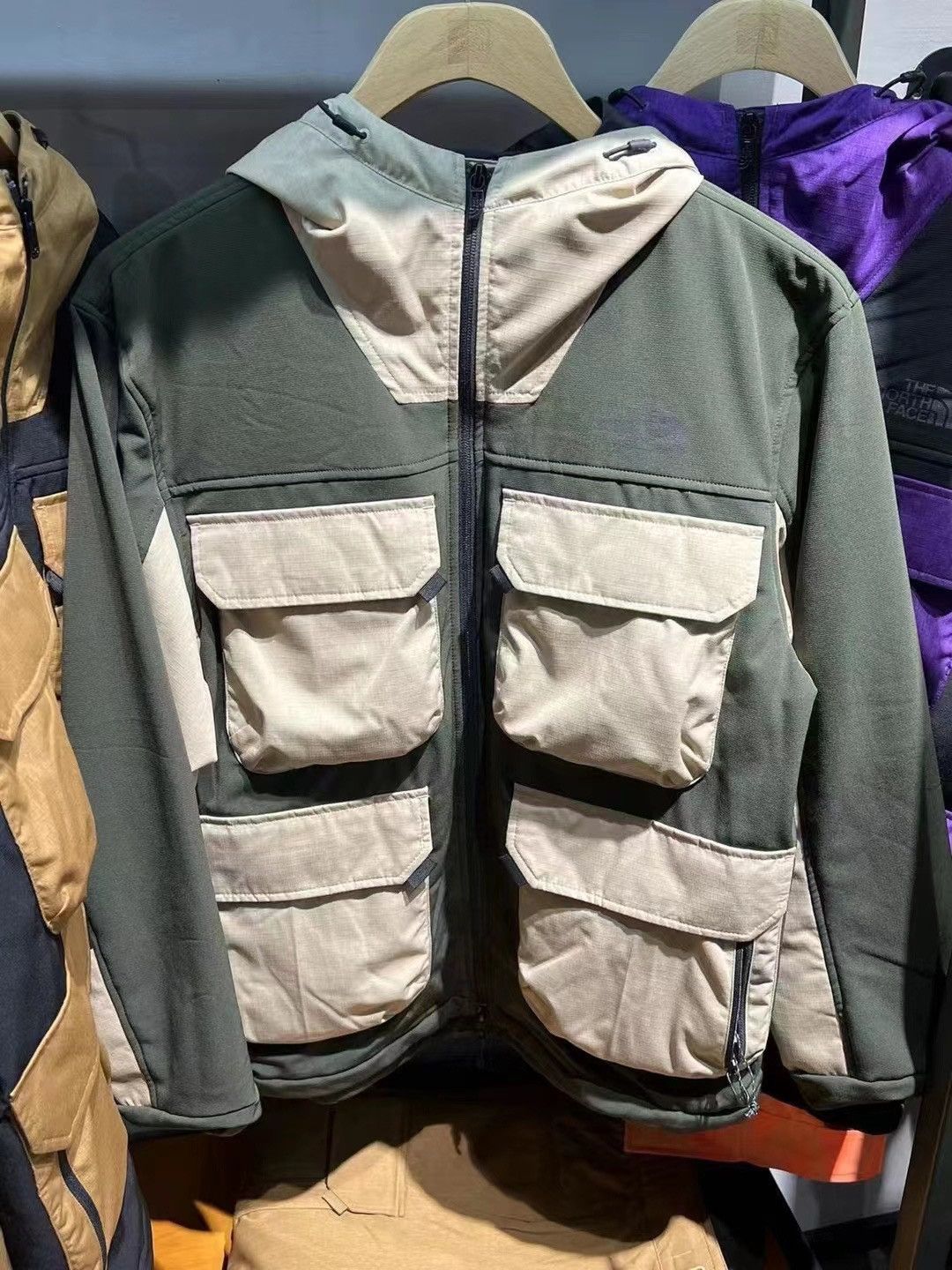 Kazuki Kuraishi × The North Face Urban Exploration M D6 Fleece Full Zip Green/Khaki Size US M / EU 48-50 / 2 - 8 Thumbnail