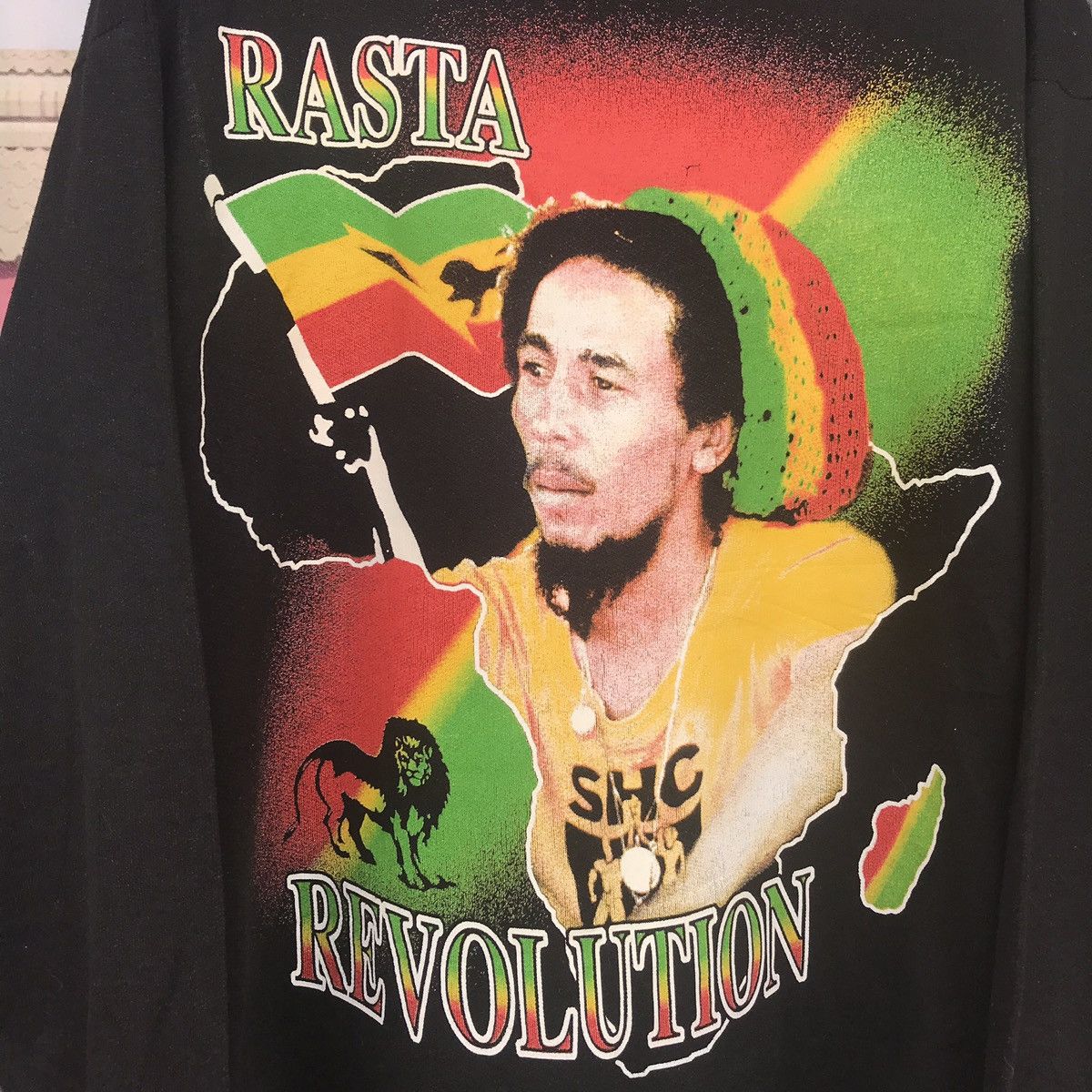 Rap Tees Bob Marley Rasta Revolution Hoodie Bootleg 90s Size US XL / EU 56 / 4 - 3 Thumbnail