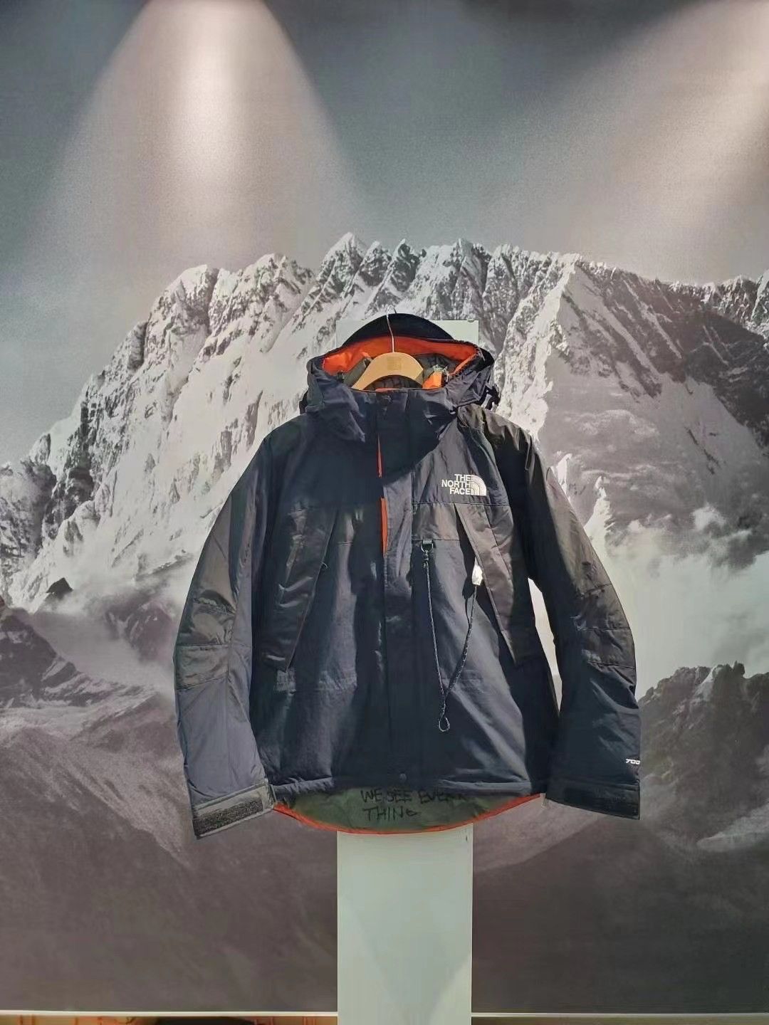 Kazuki Kuraishi × The North Face Urban Exploration Kazuki Mountain Down JACKET Navy Size US M / EU 48-50 / 2 - 9 Thumbnail