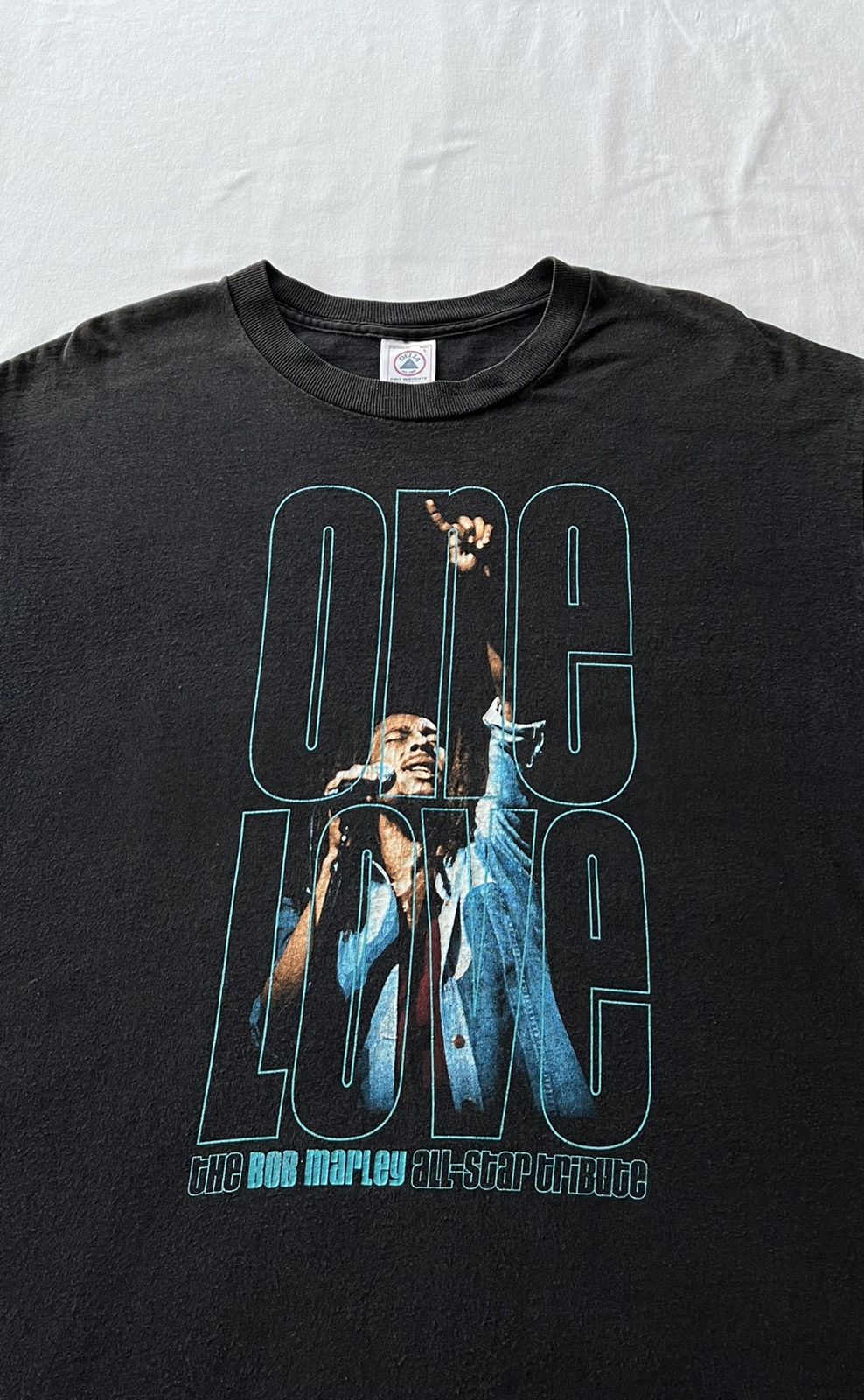 Band Tees Vintage 90s Bob Marley One Love Jamaica Zion Black Tee Size US L / EU 52-54 / 3 - 3 Thumbnail