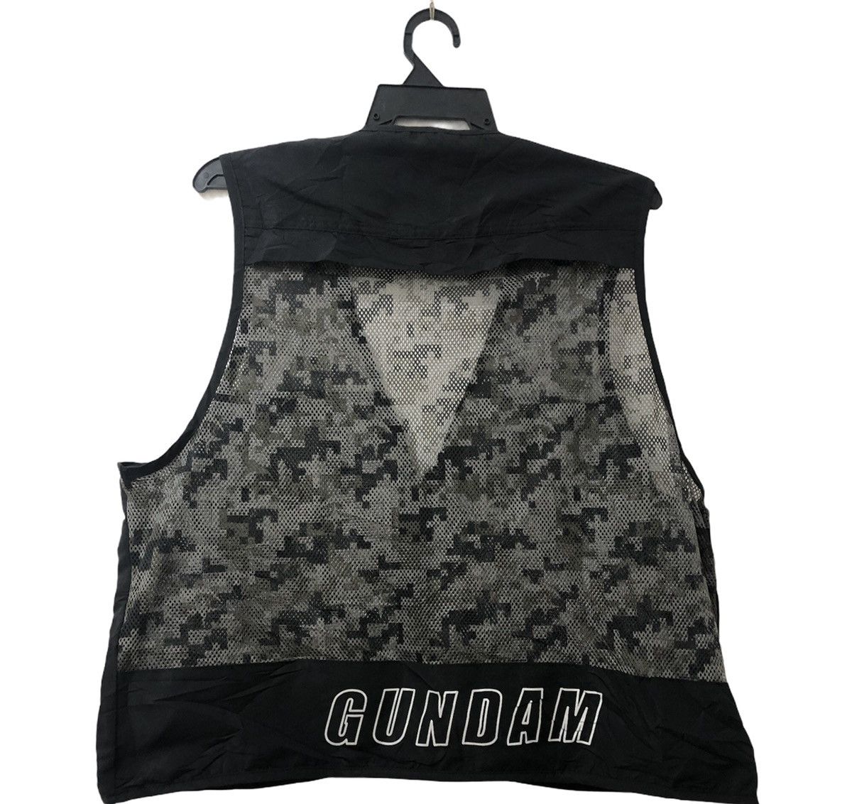 Anime × Cartoon Network Gundam Multipocket vest Size US L / EU 52-54 / 3 - 2 Thumbnail