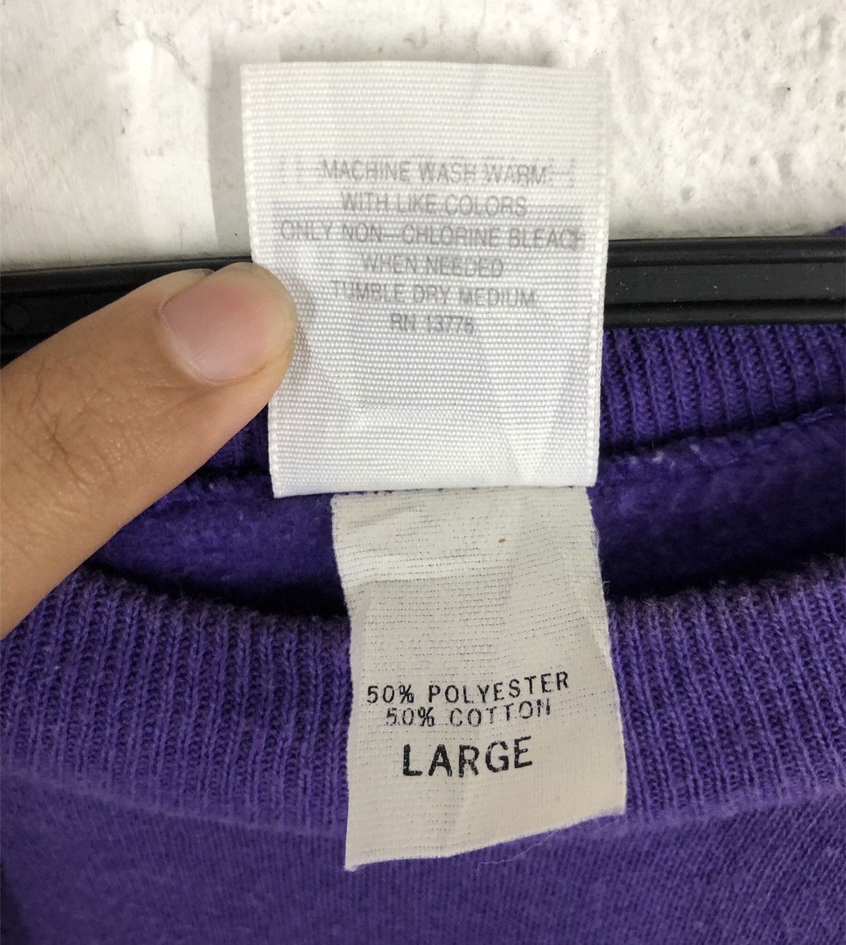 Hanes Vintage Hang Loose Crewneck Size L cw21 Size US L / EU 52-54 / 3 - 9 Thumbnail