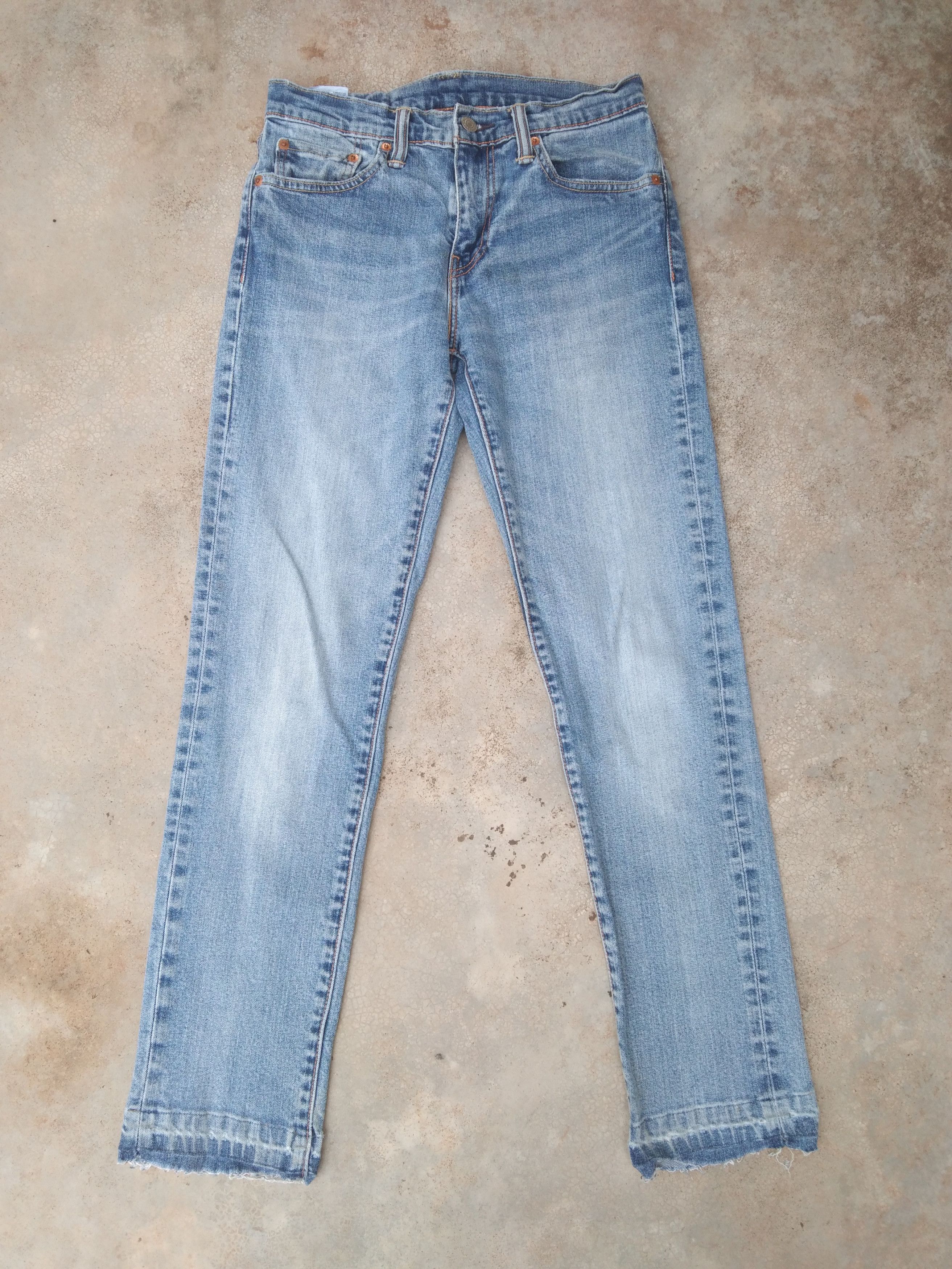 image of Vintage Levi's Jeans 511 Released Hem Distressed Denim 28X29 in Blue, Men's