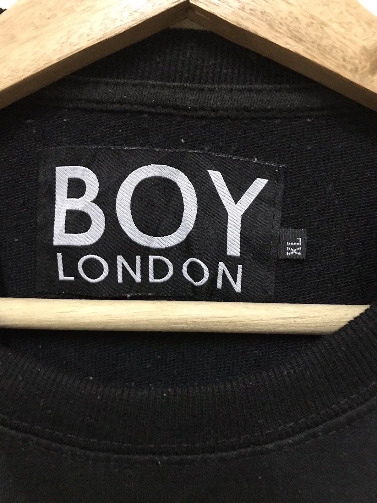 Boy London Boy London Sweatshirt Crewneck Big Spellout Size US XL / EU 56 / 4 - 6 Thumbnail