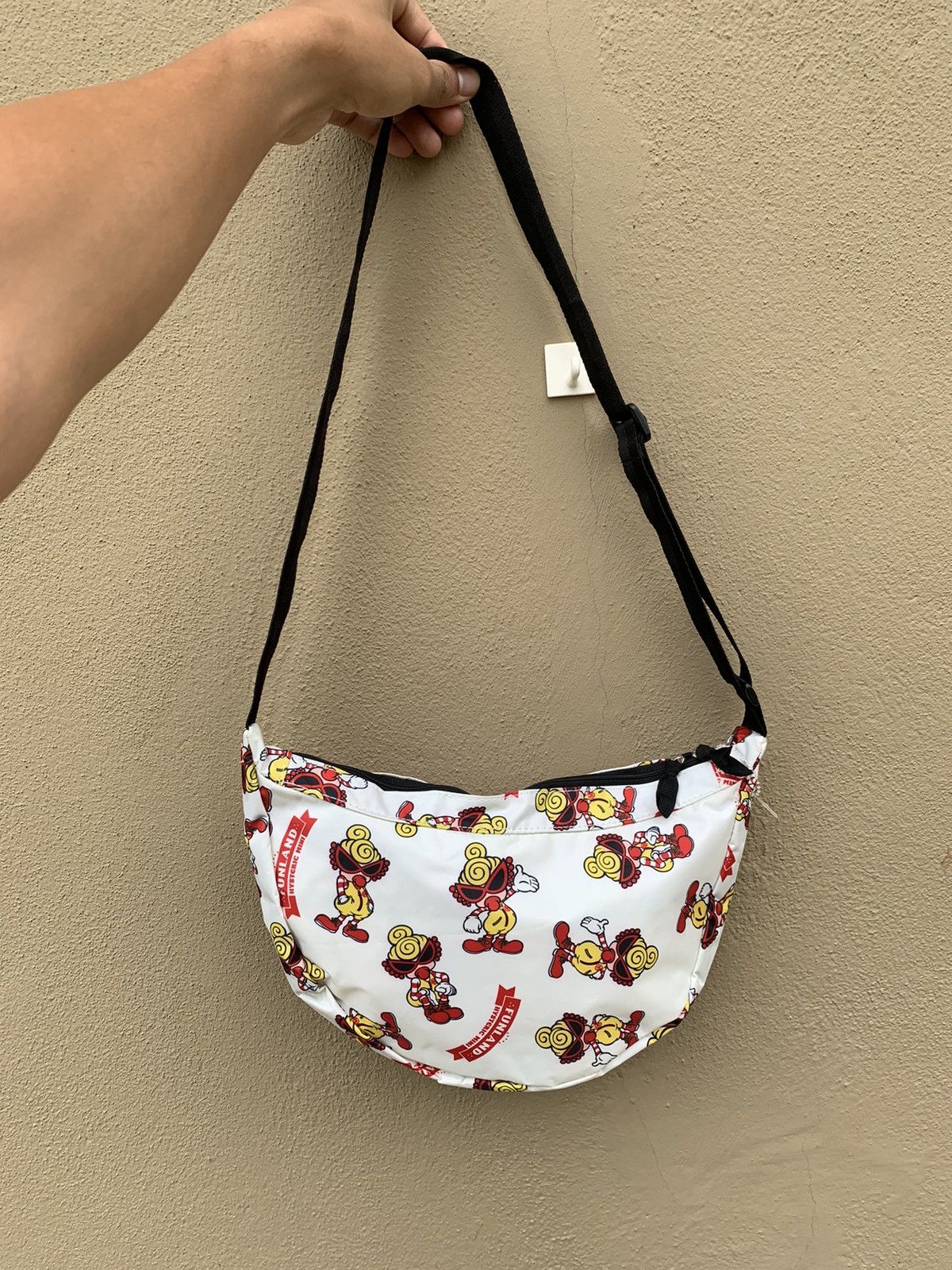 Hysteric Glamour Hysteric Mini Over Print Crossbody Sling bag Waterproof Bag Size ONE SIZE - 4 Thumbnail
