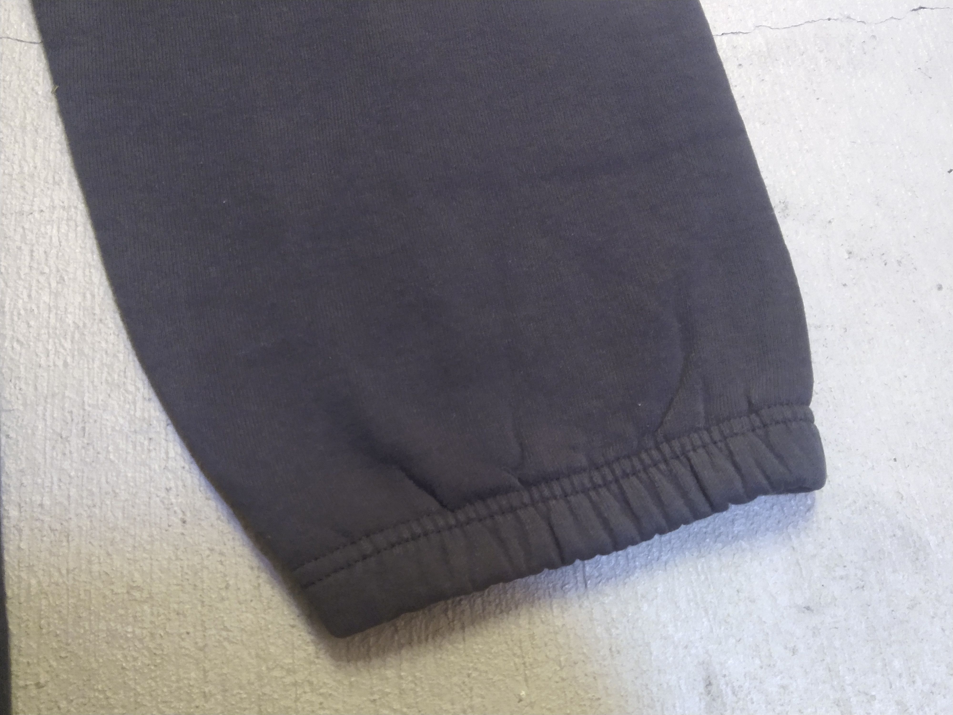 Fashion Victim × Vintage Vintage Fashion Victim Sweatpants Size Large Black Skull 90s Size US 36 / EU 52 - 11 Thumbnail