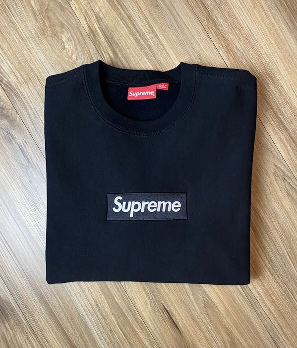 Box logo on sale supreme crewneck 2018