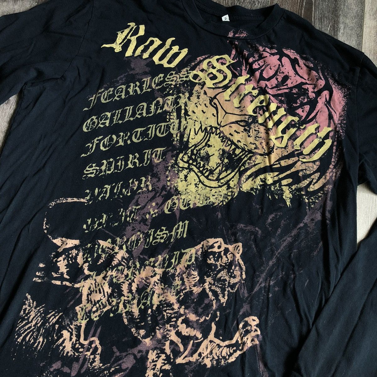 Vintage Vintage 2000s 12 Symbols Raw Strength Graphic Longsleeve Tee Size US XL / EU 56 / 4 - 6 Thumbnail