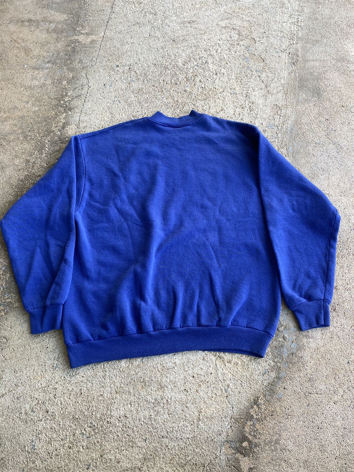 Vintage Vintage 90’s Eagle USA Flag Crewneck Sweatshirt Size US L / EU 52-54 / 3 - 5 Thumbnail