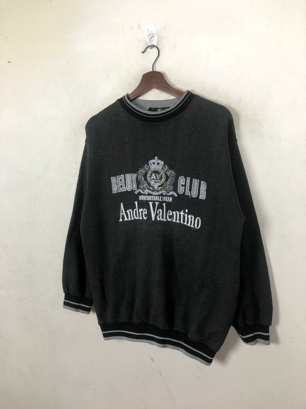 Valentino Andre Valentino Embroideries Sweatshirt Size US M / EU 48-50 / 2 - 3 Thumbnail