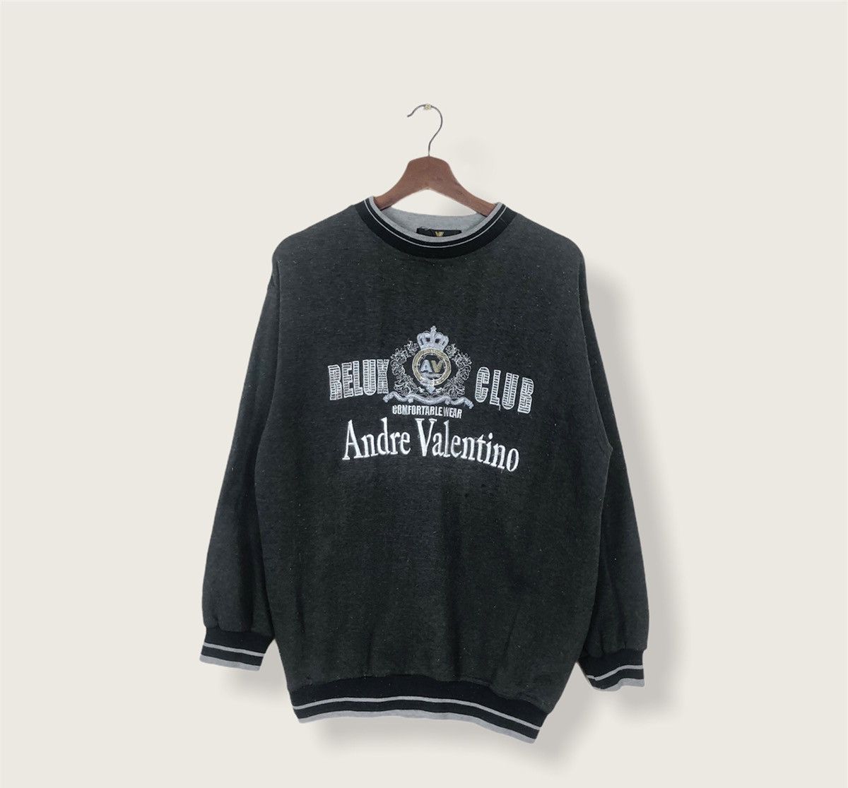 Valentino Andre Valentino Embroideries Sweatshirt Size US M / EU 48-50 / 2 - 1 Thumbnail