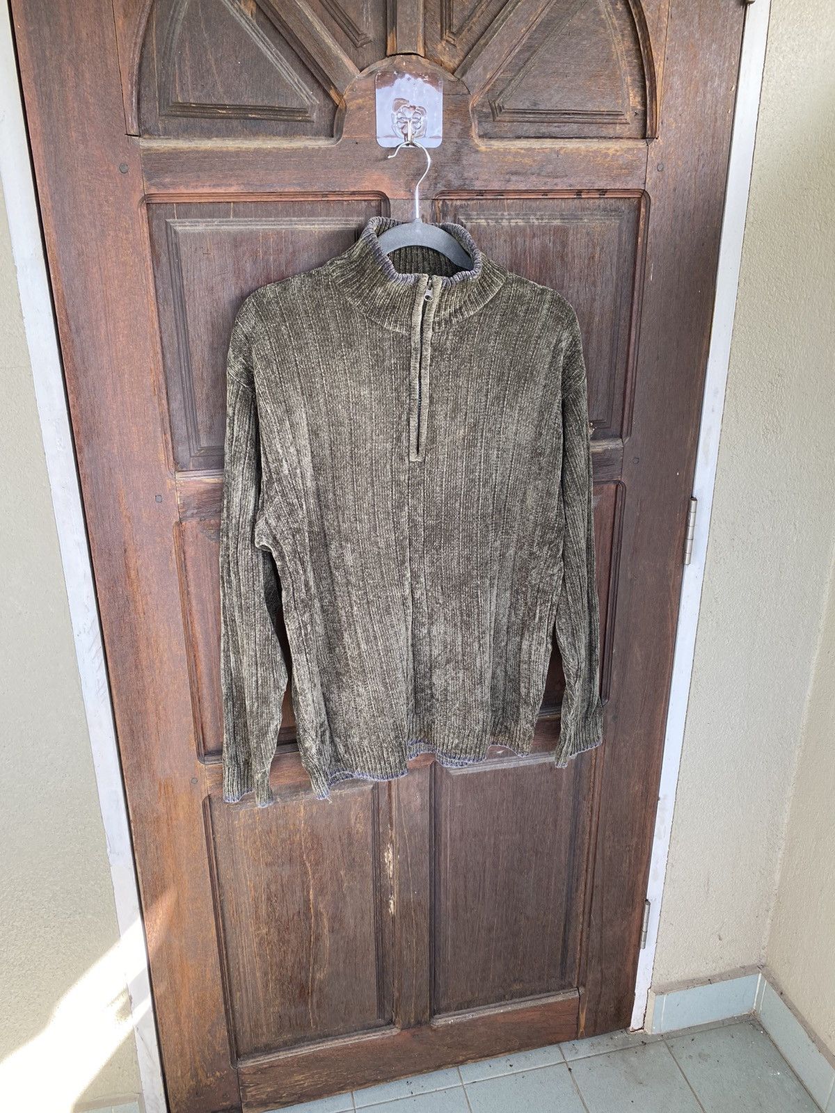 Aran Isles Knitwear × Gianni Valentino × Vintage Vintage Gianni Valentino Half Zip Sweater Jumper Size US M / EU 48-50 / 2 - 1 Thumbnail