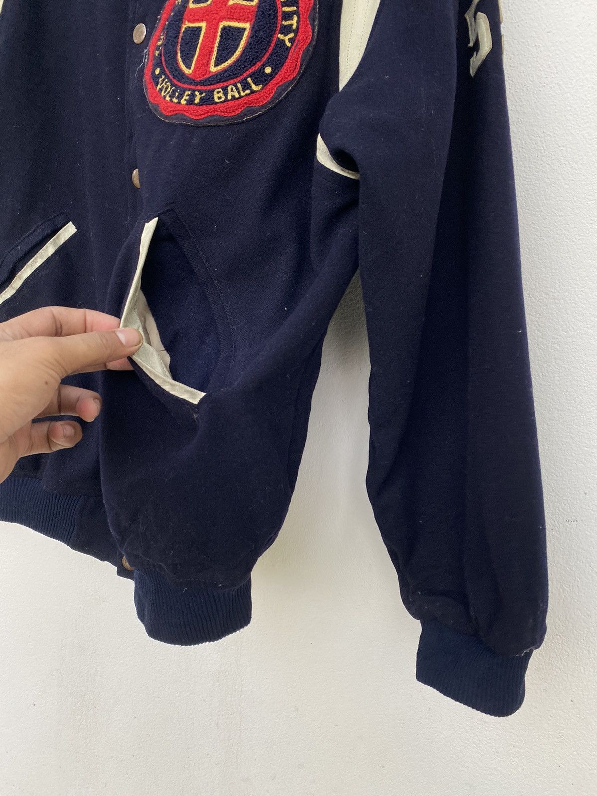Vintage Vintage Meijigakuin University Volley Ball Varsity Jacket Size US M / EU 48-50 / 2 - 7 Thumbnail