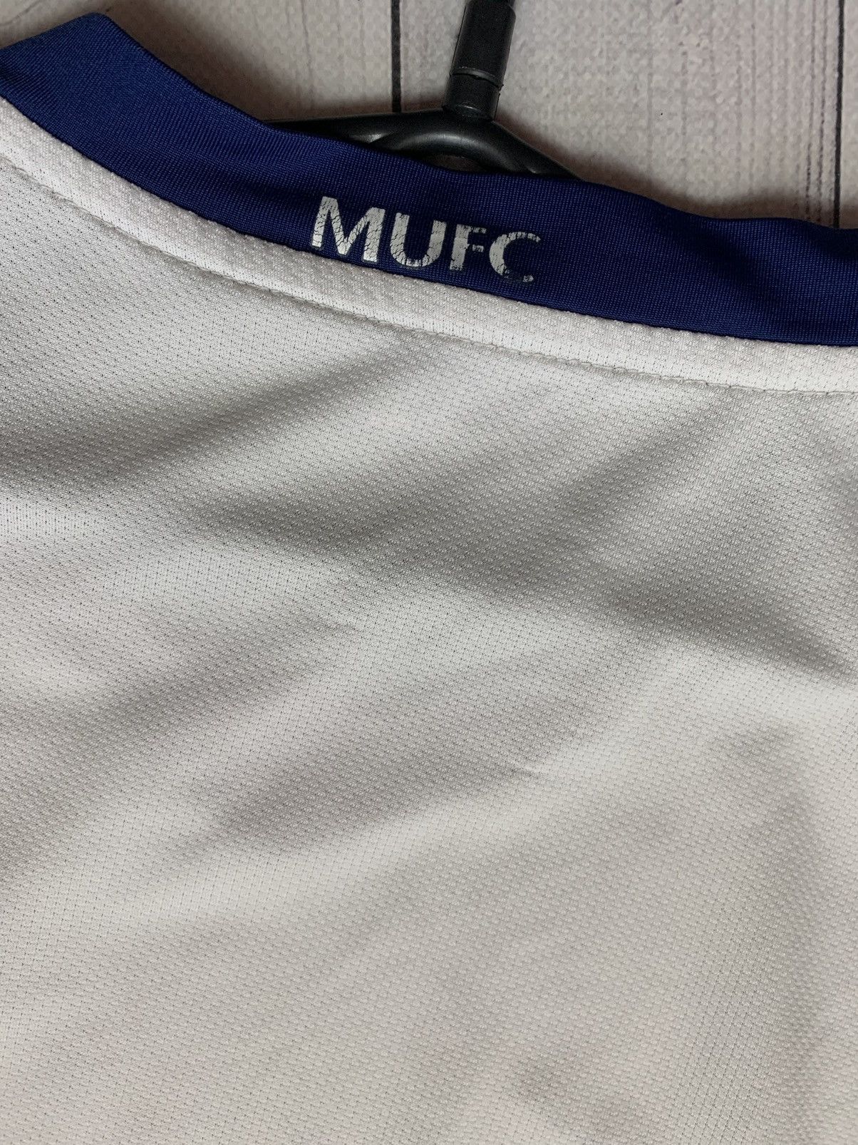 Nike × Vintage Vintage Nike Manchester United soccer jersey white size M Size US M / EU 48-50 / 2 - 10 Thumbnail