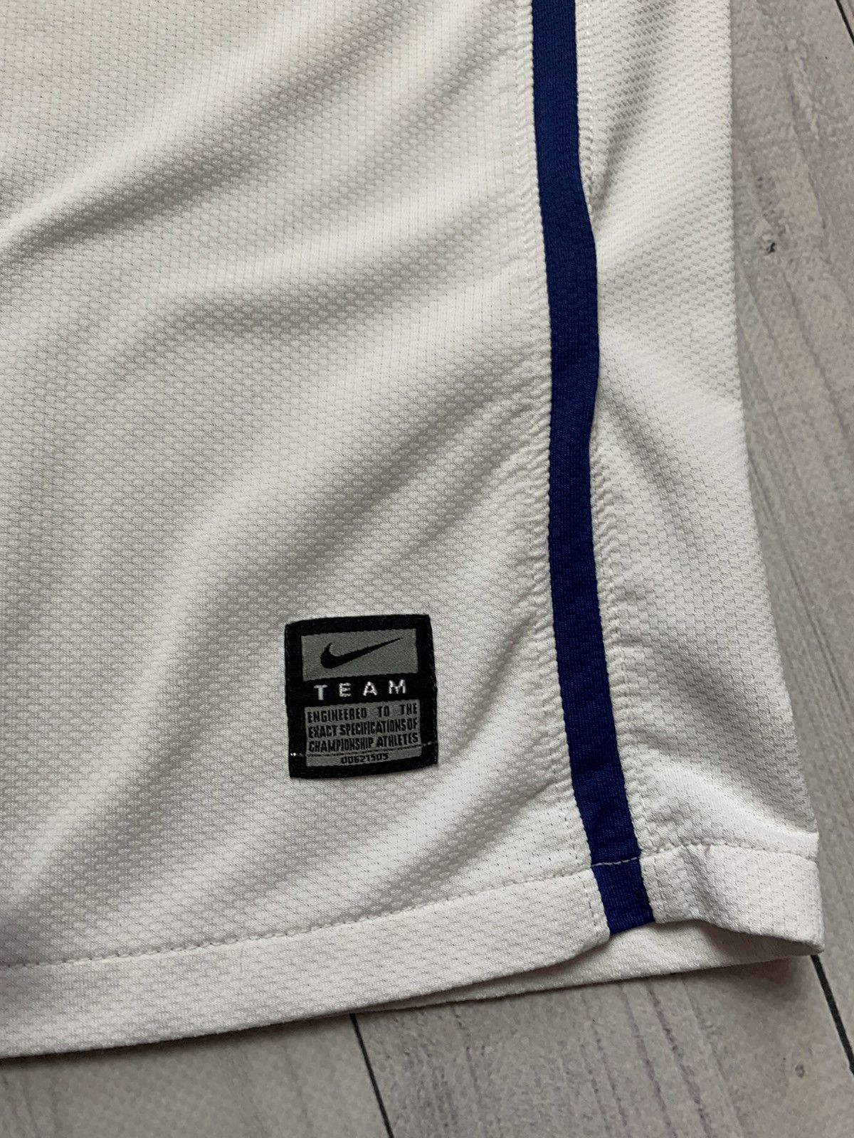 Nike × Vintage Vintage Nike Manchester United soccer jersey white size M Size US M / EU 48-50 / 2 - 3 Thumbnail