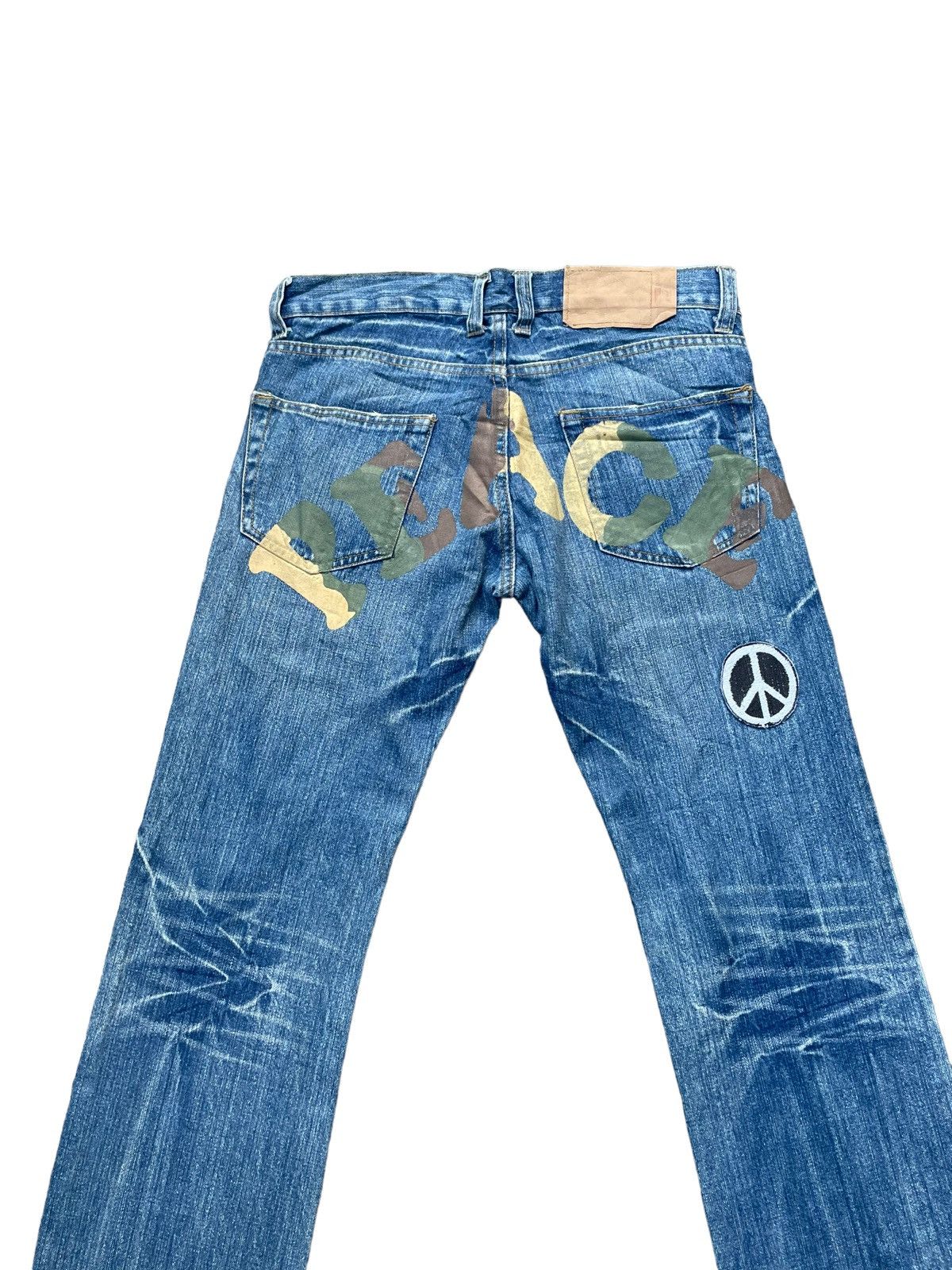 Japanese Brand Point Loma Peace Distresed Denim Size US 33 - 9 Thumbnail